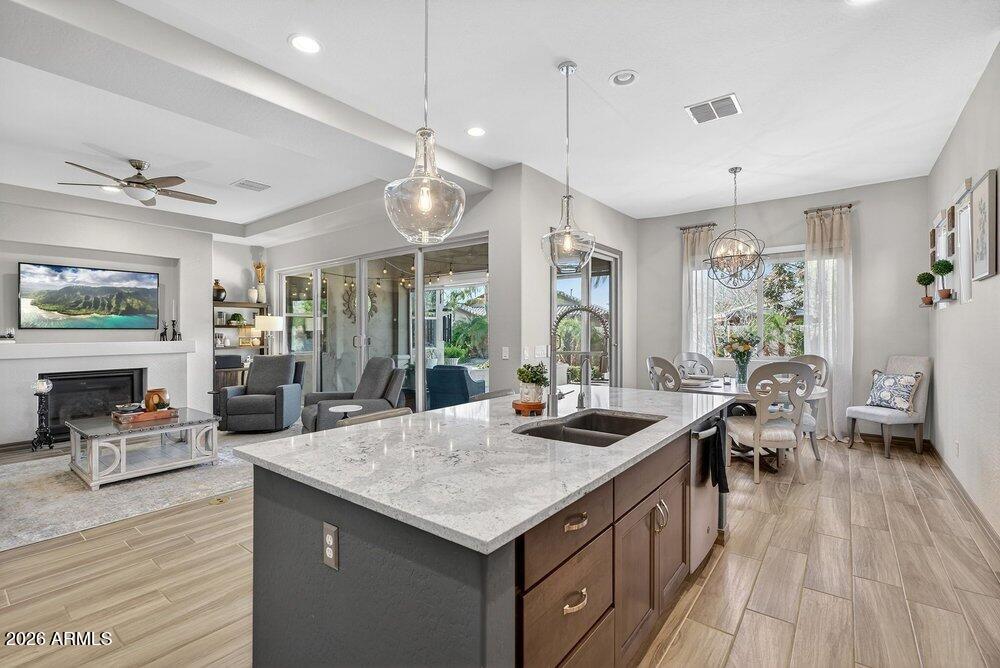 20200 E NIGHTHAWK Way