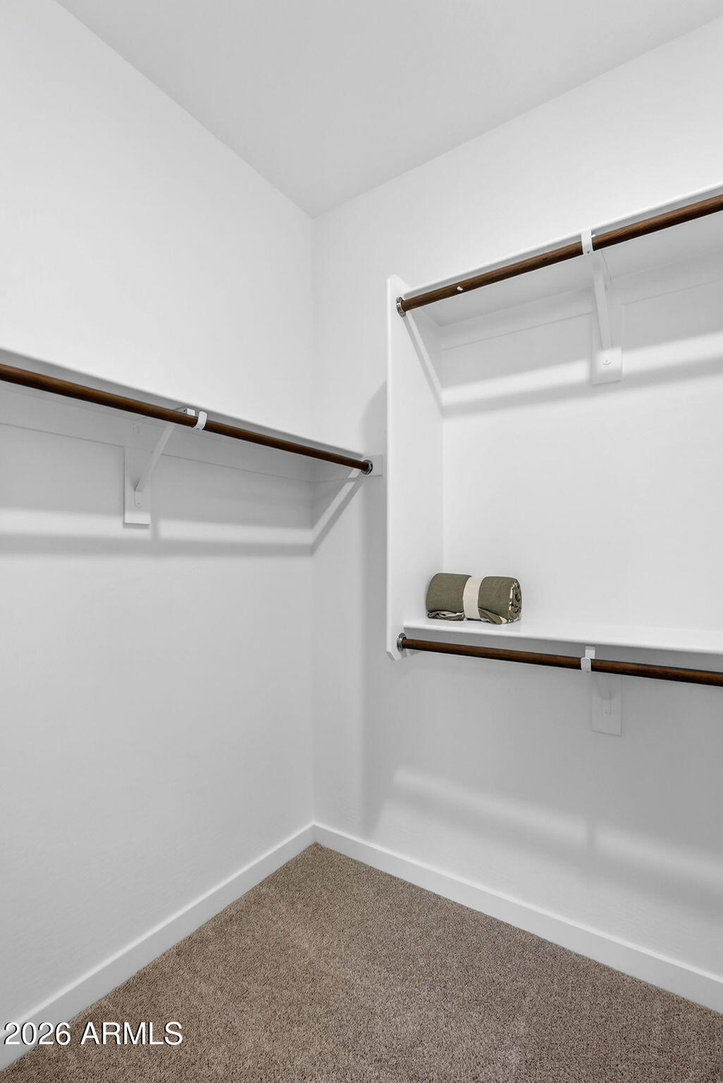 9953 S DUTCHMAN Drive