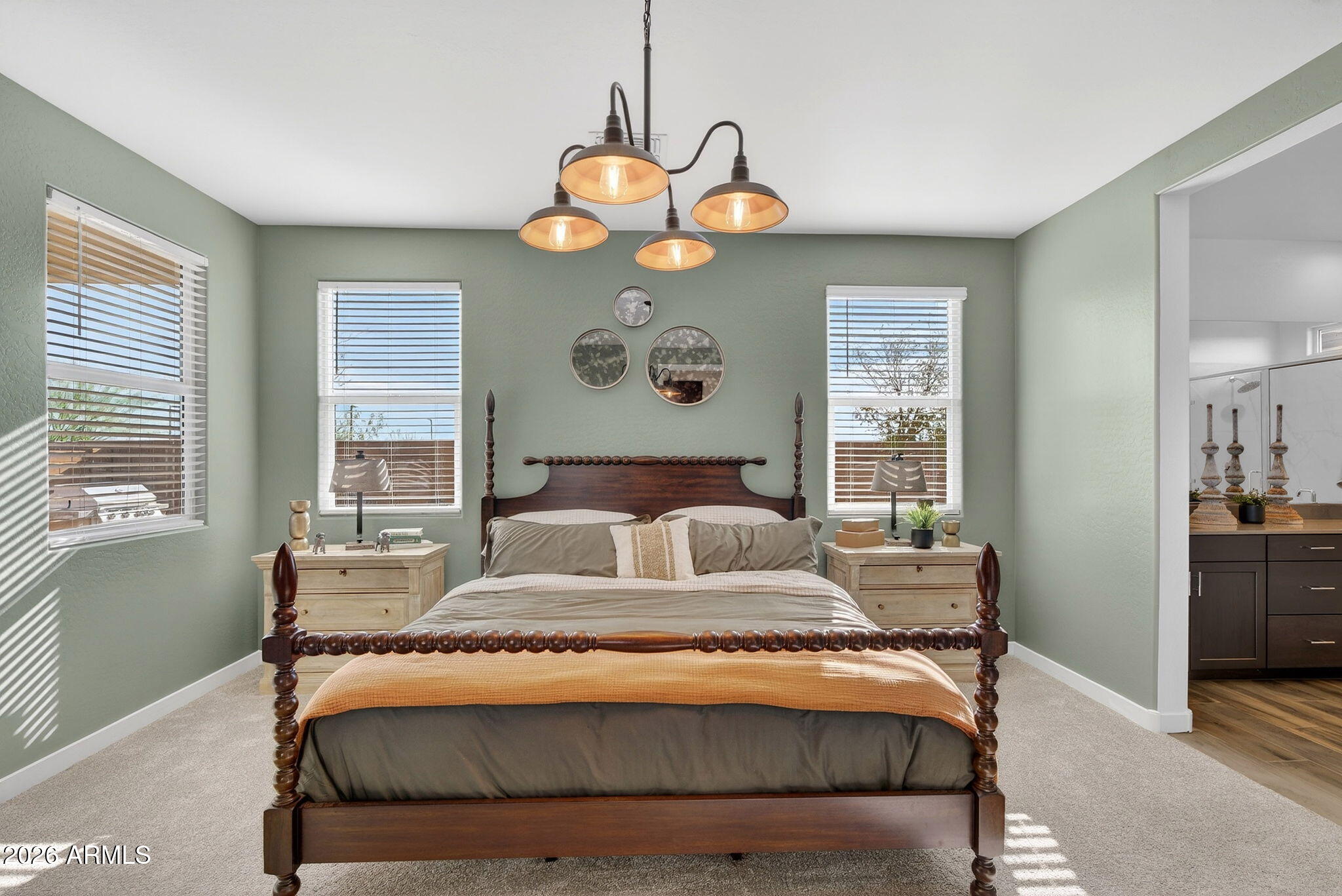 9953 S DUTCHMAN Drive