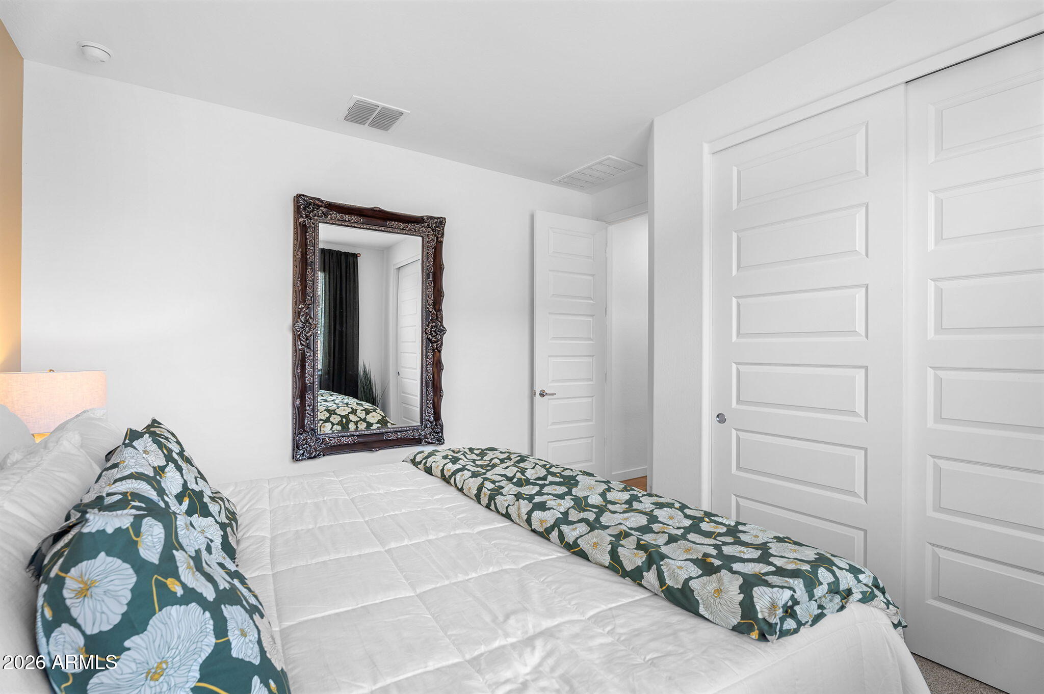 9953 S DUTCHMAN Drive