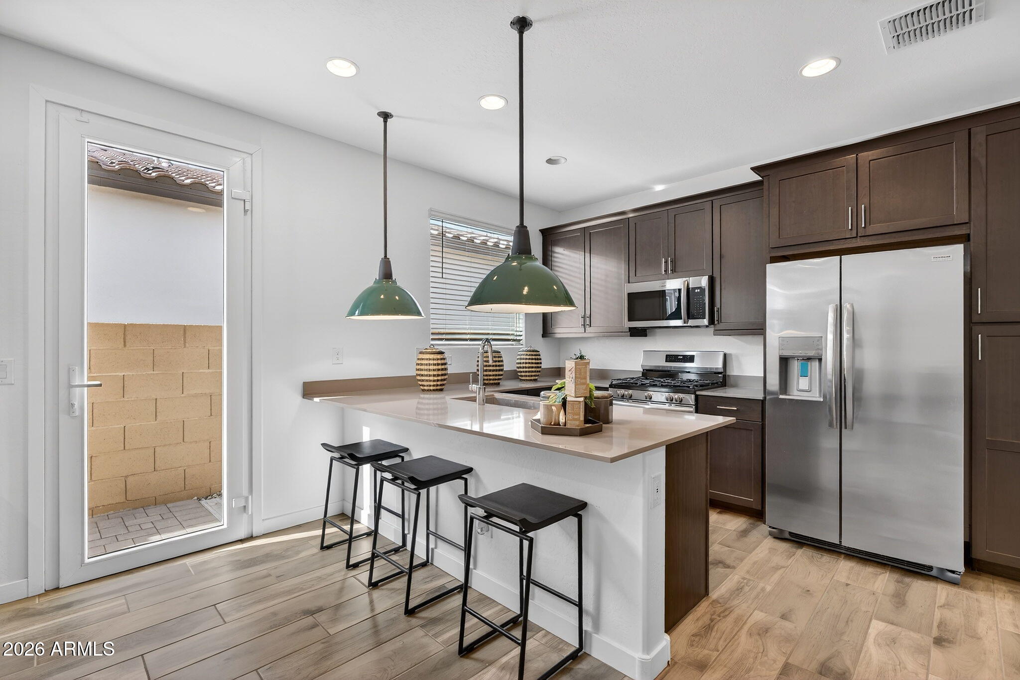 9953 S DUTCHMAN Drive