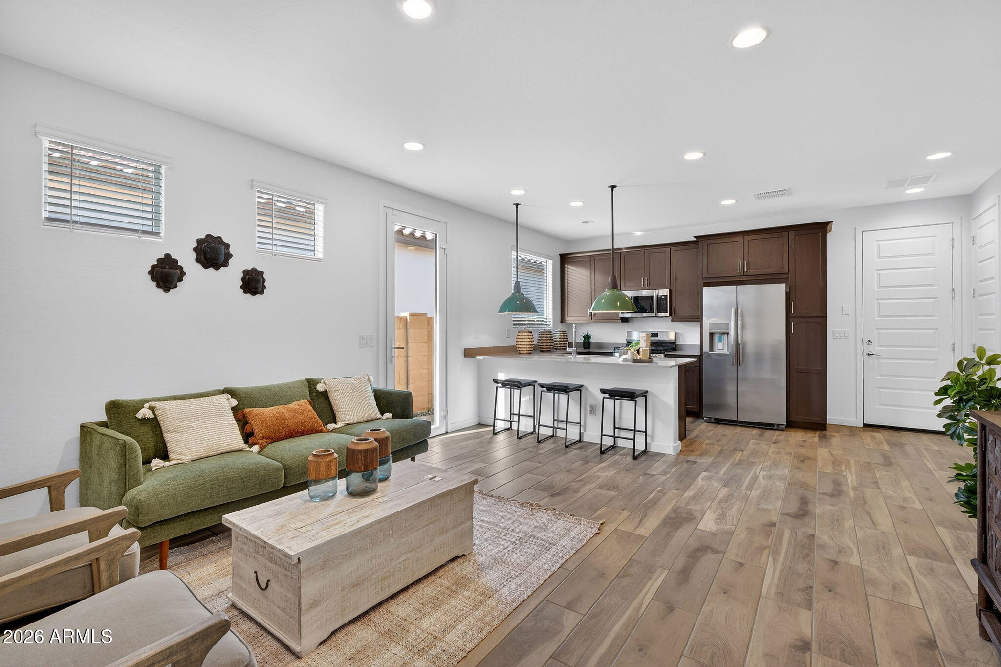 9953 S DUTCHMAN Drive