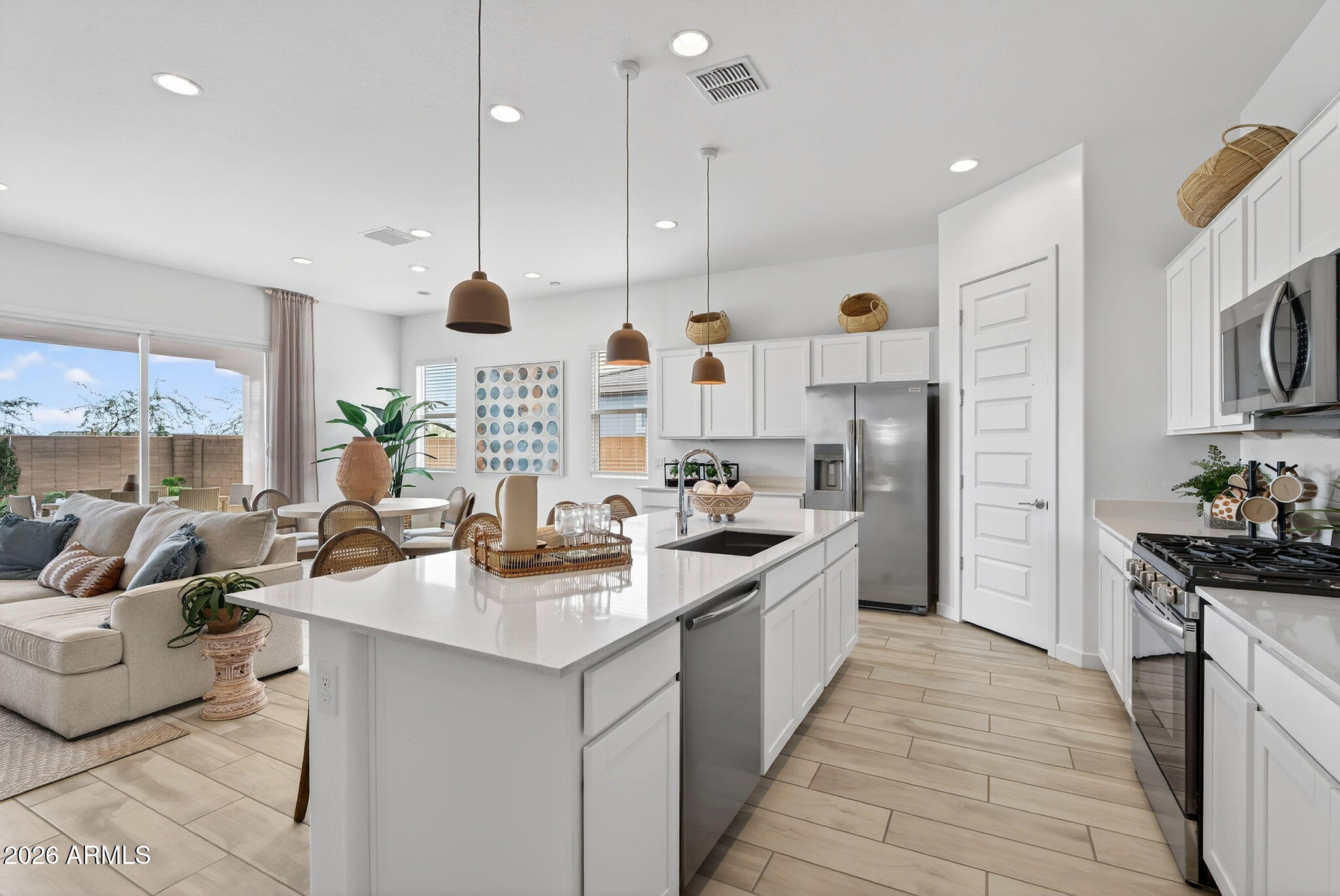 9965 S DUTCHMAN Drive