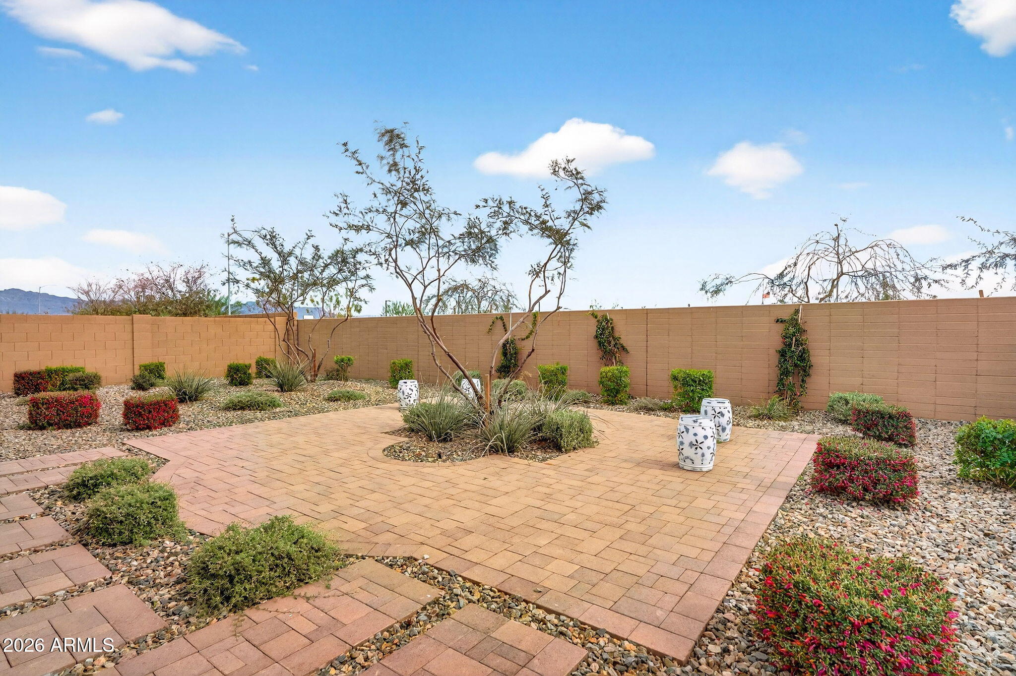 9965 S DUTCHMAN Drive