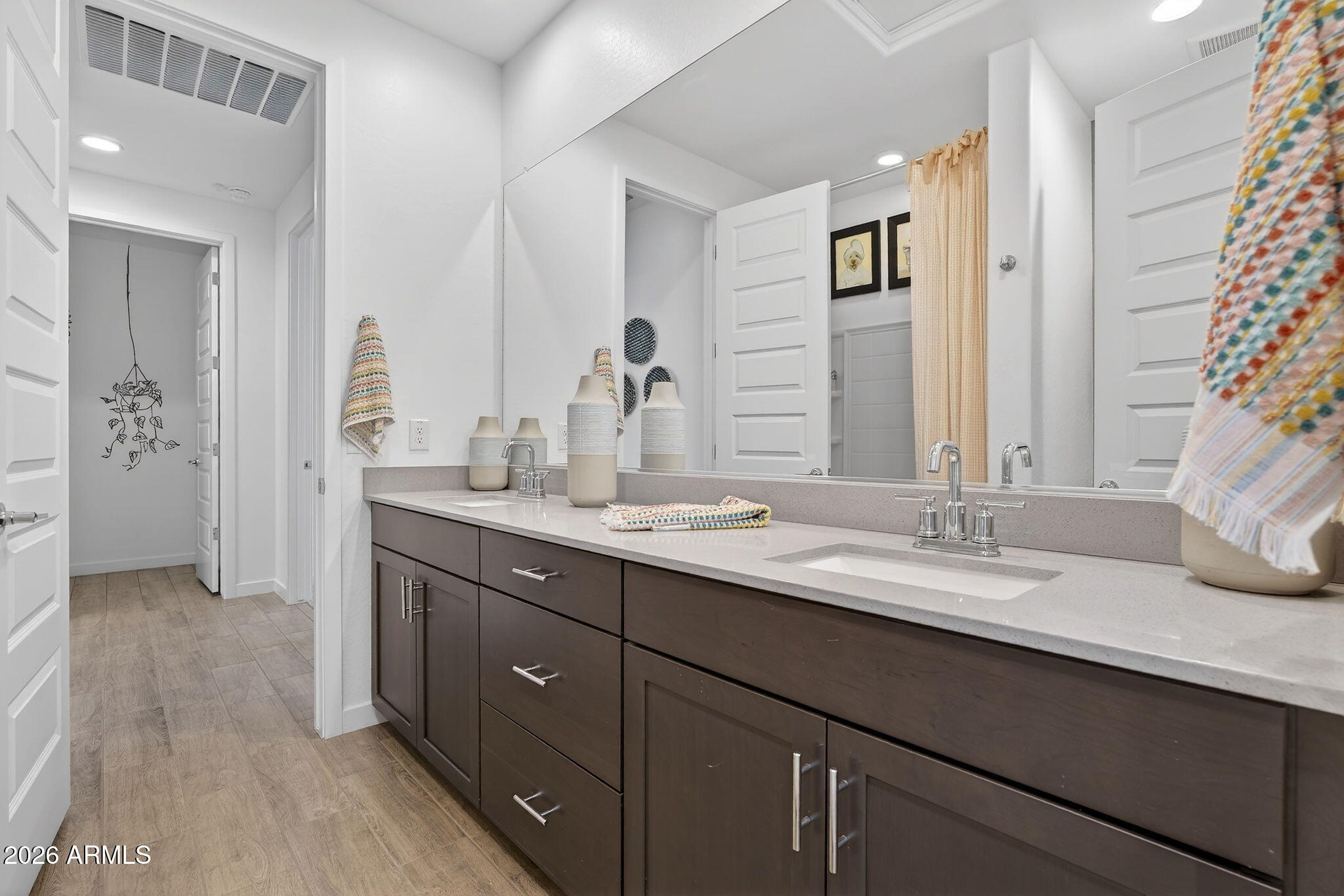 3125 E BARREL RACE Road