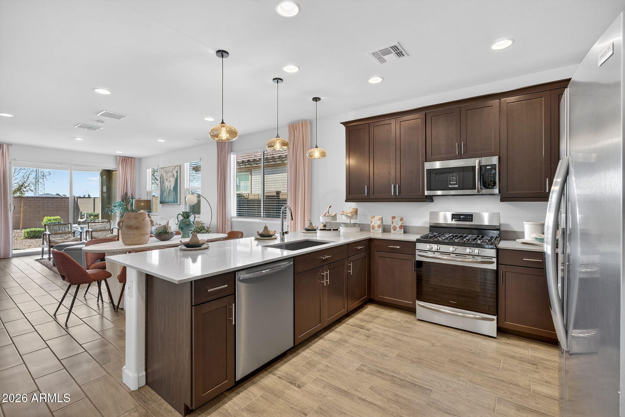 3125 E BARREL RACE Road