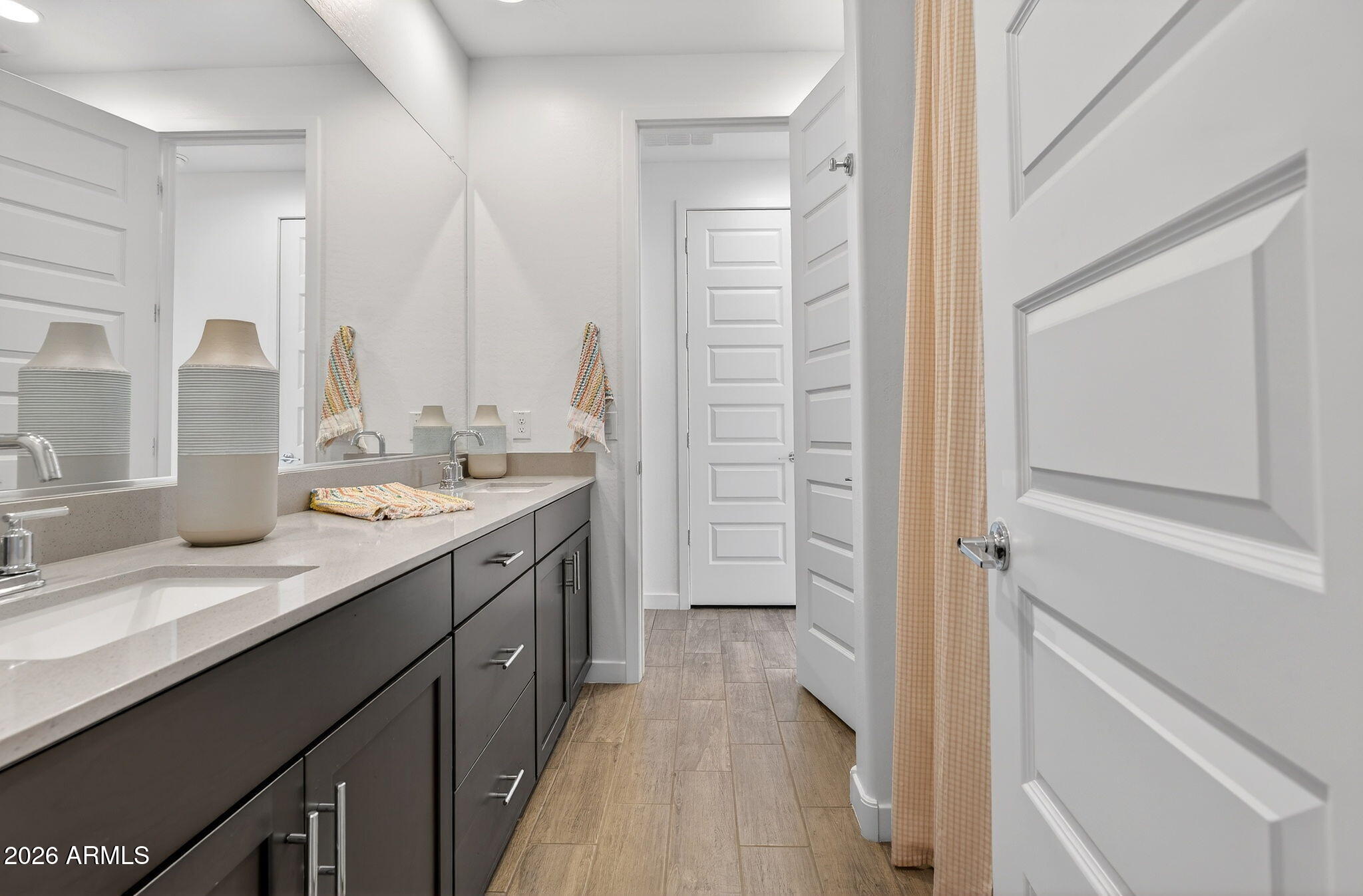 3125 E BARREL RACE Road