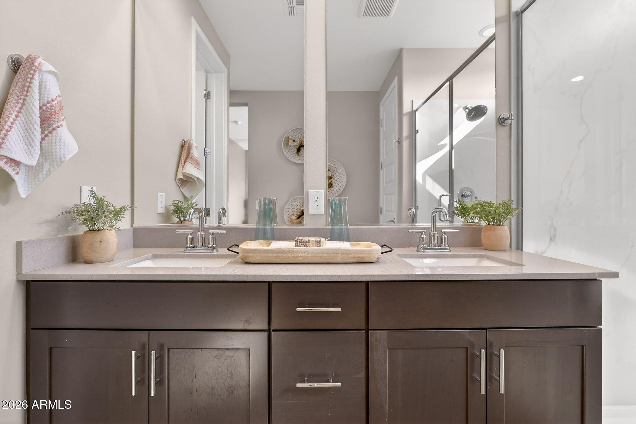 3125 E BARREL RACE Road