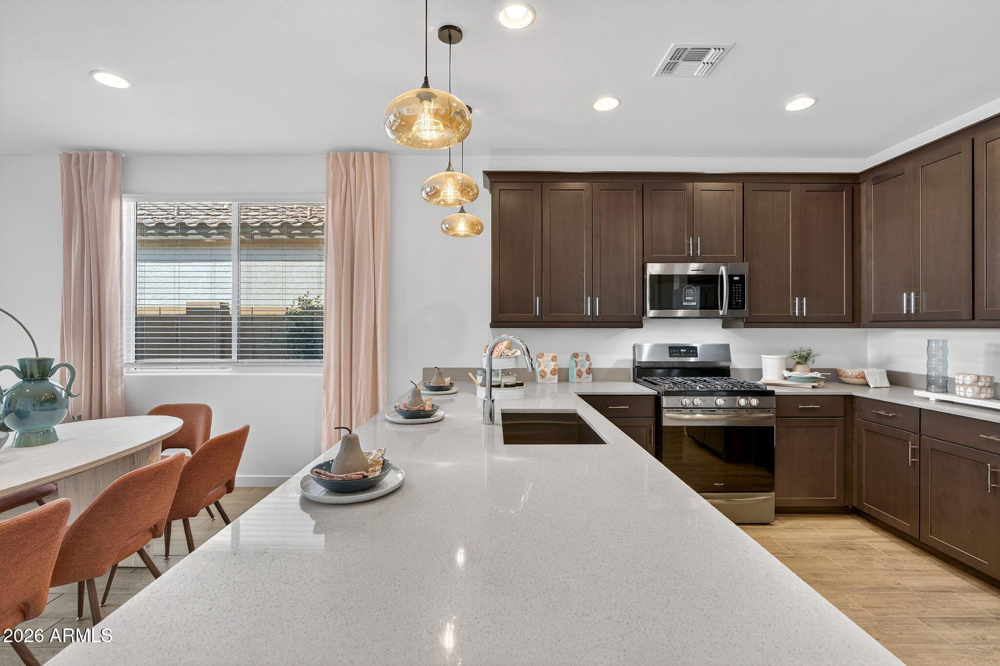 3125 E BARREL RACE Road