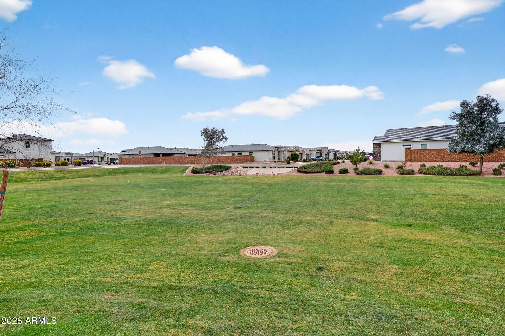 40415 W SUNLAND Drive