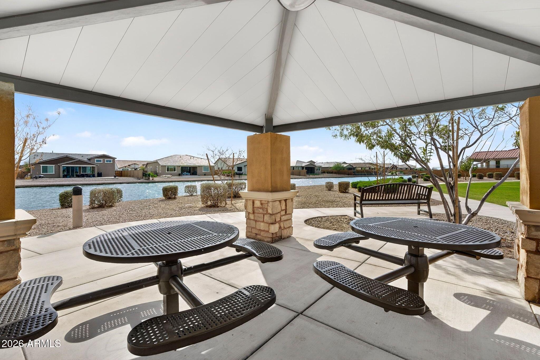 40415 W SUNLAND Drive