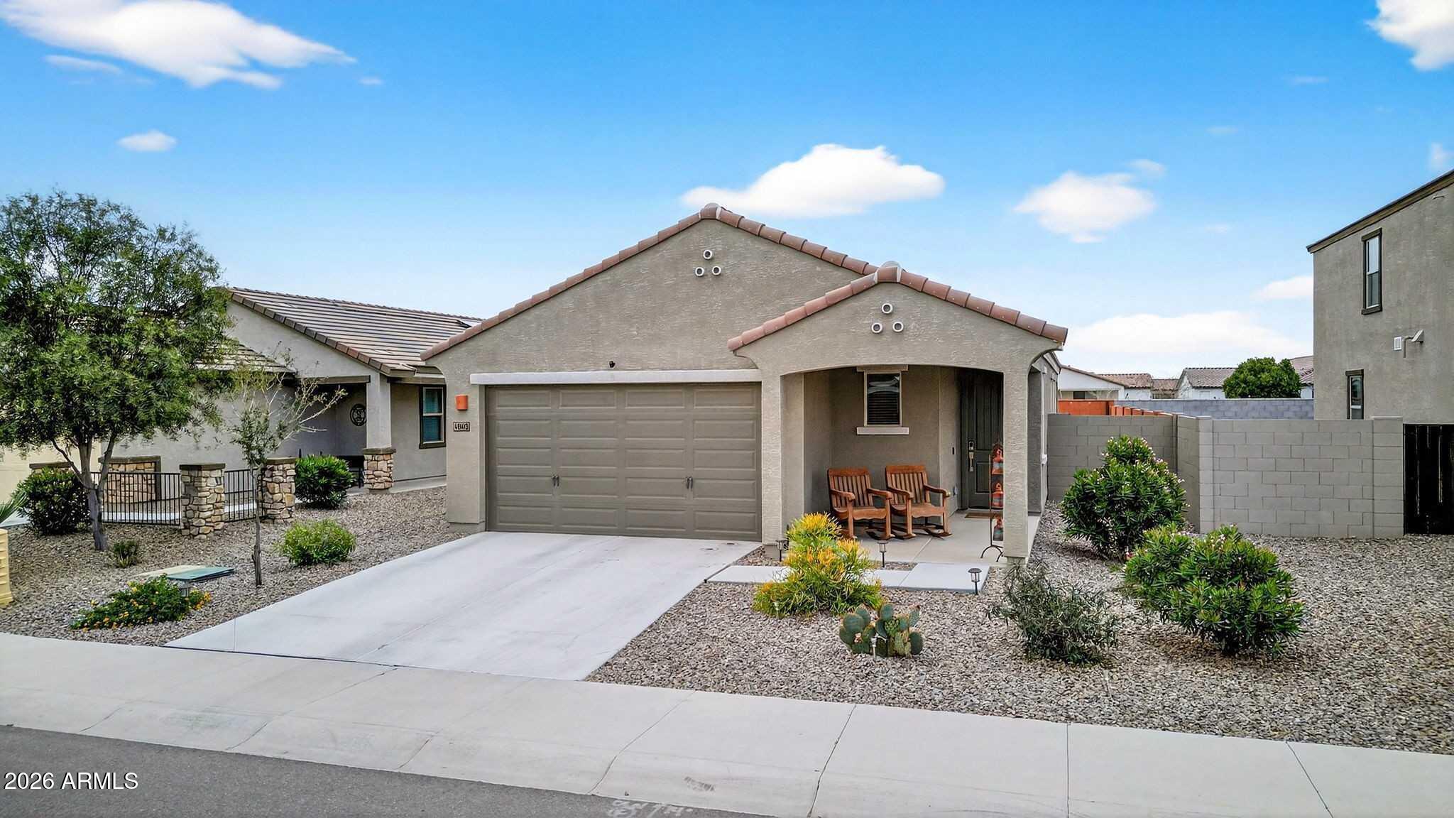 40415 W SUNLAND Drive