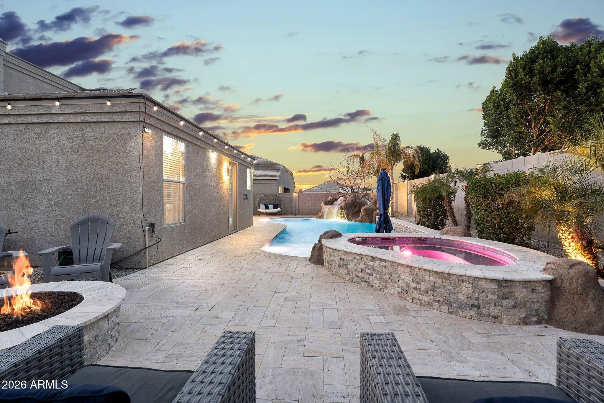 696 W WELSH BLACK Trail