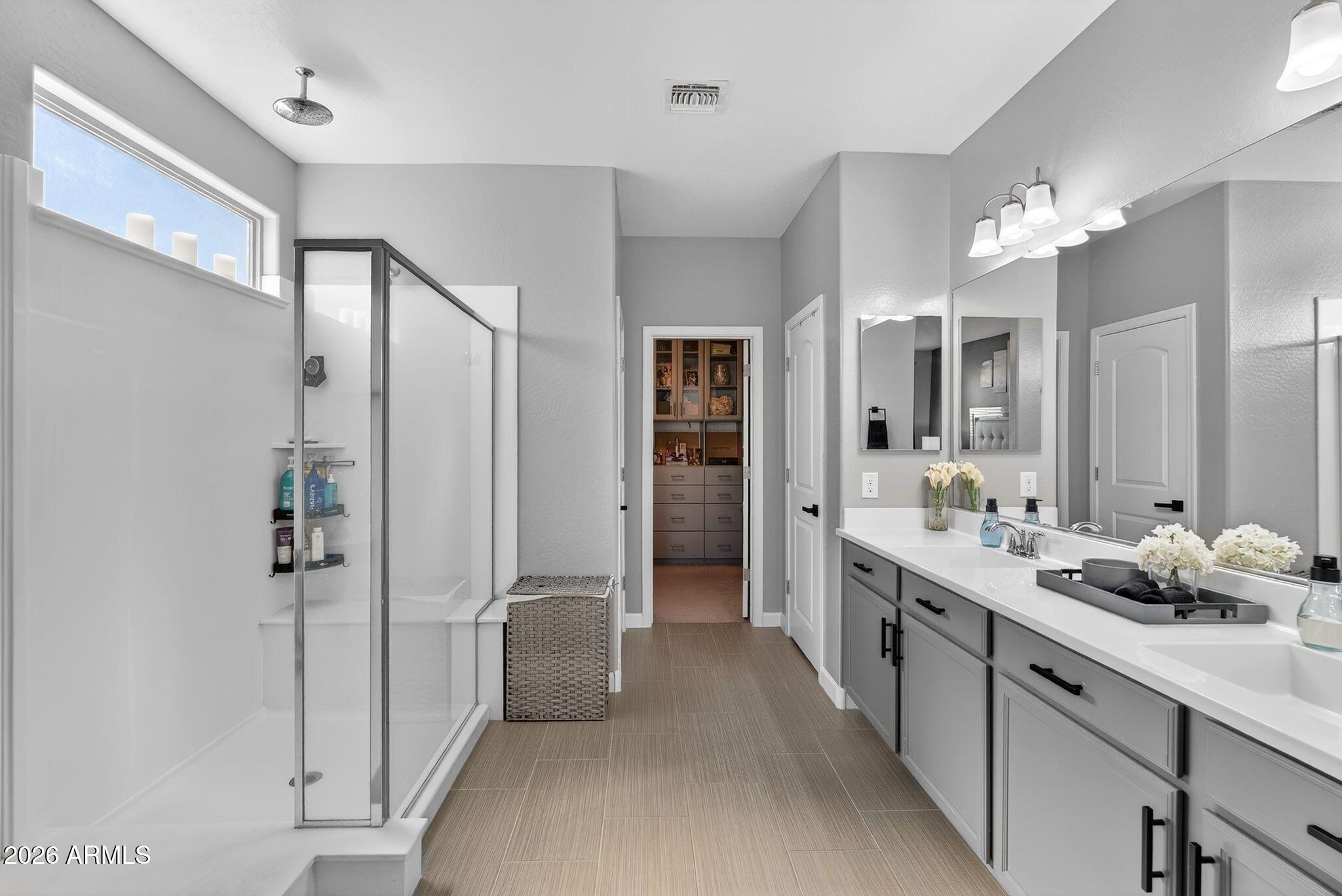 696 W WELSH BLACK Trail