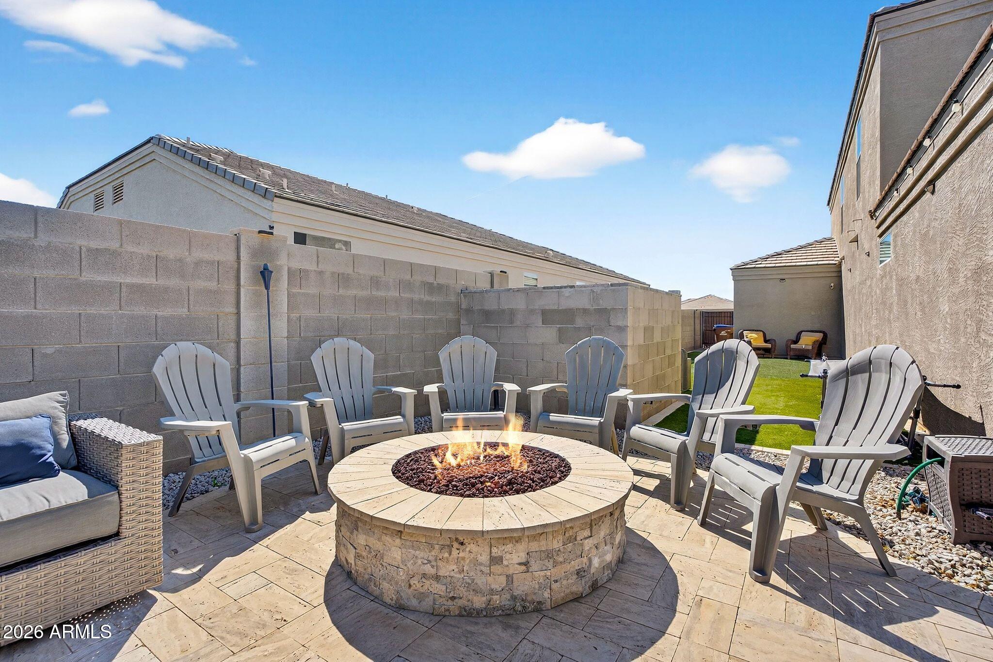 696 W WELSH BLACK Trail