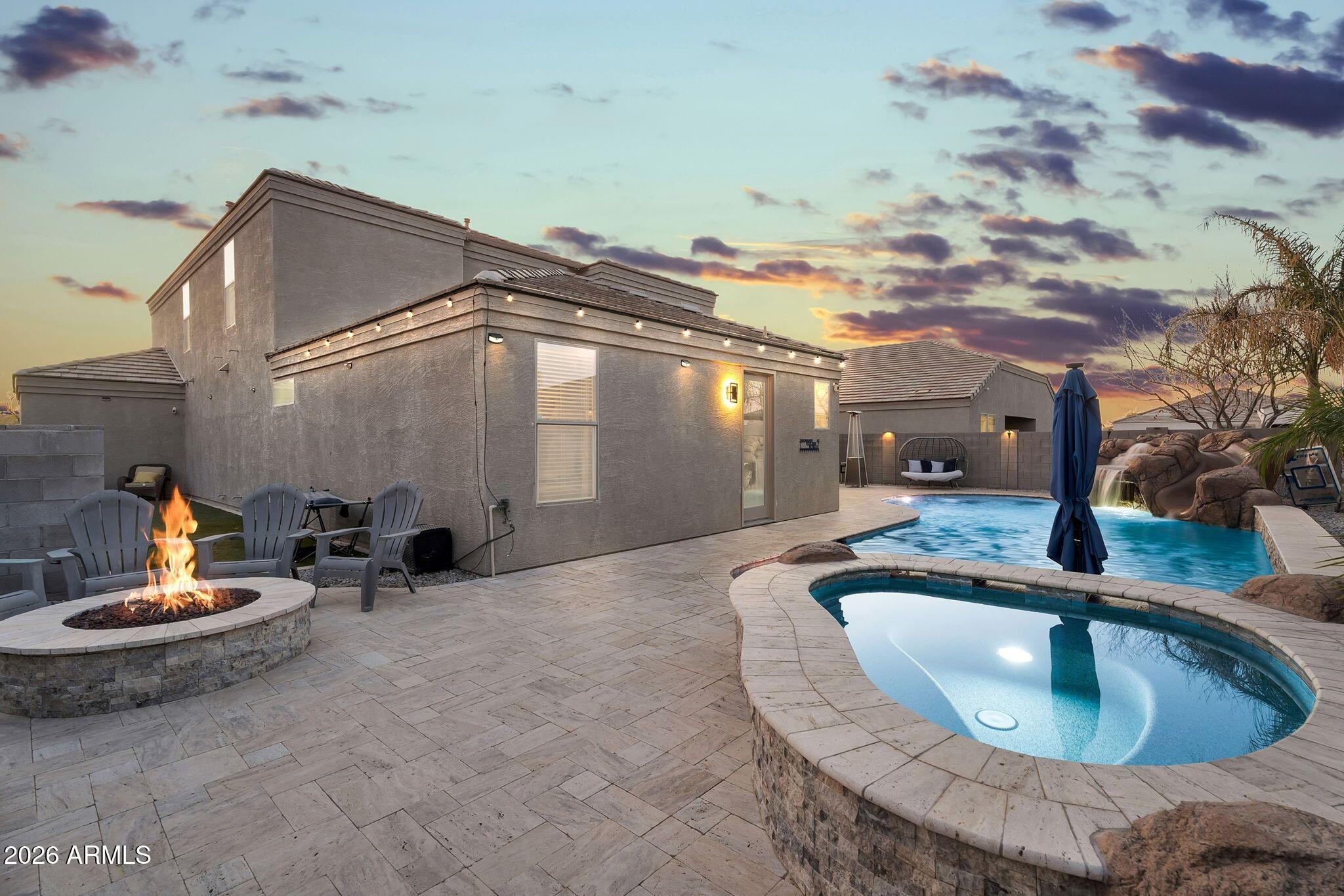 696 W WELSH BLACK Trail