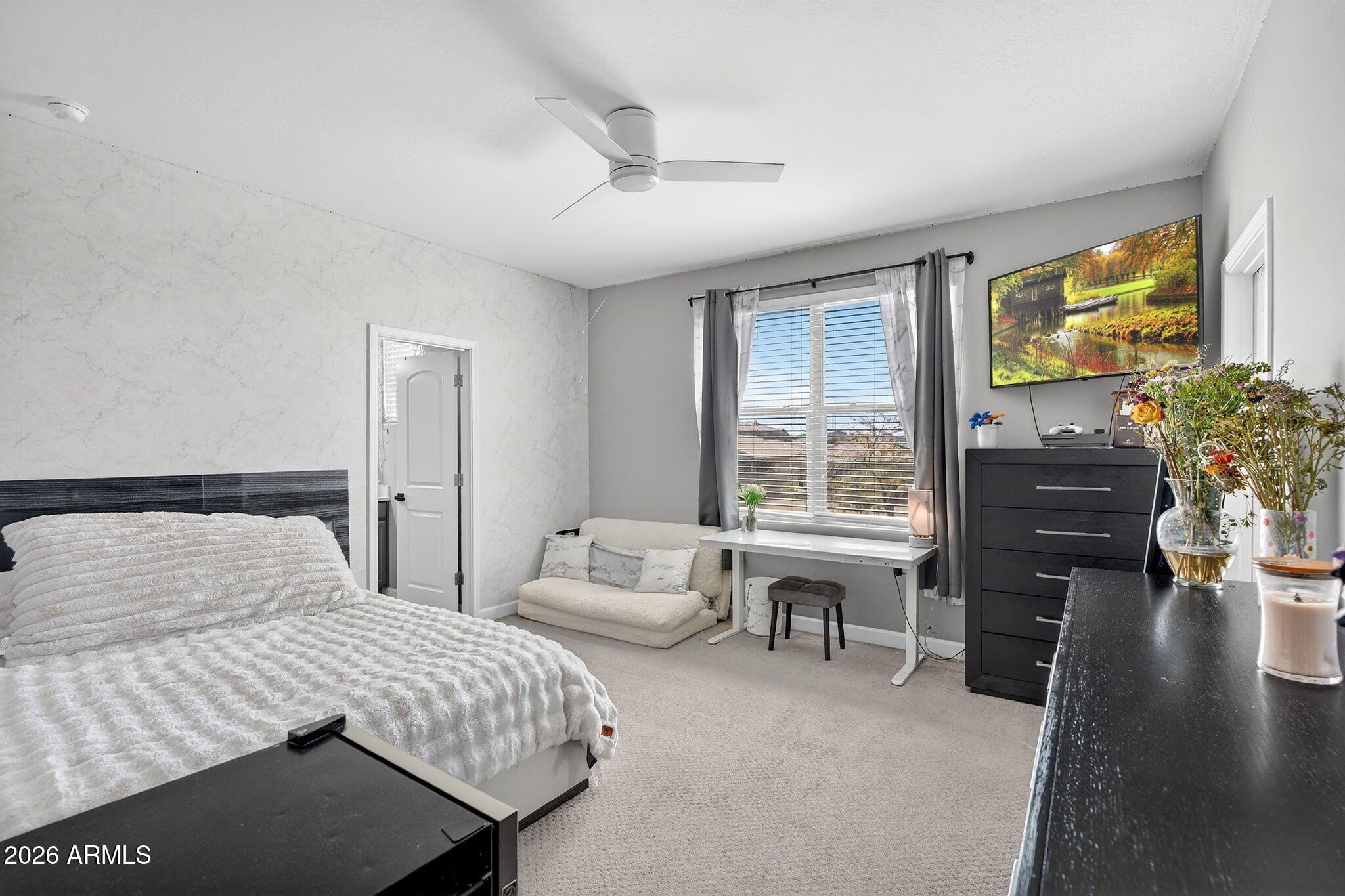 696 W WELSH BLACK Trail