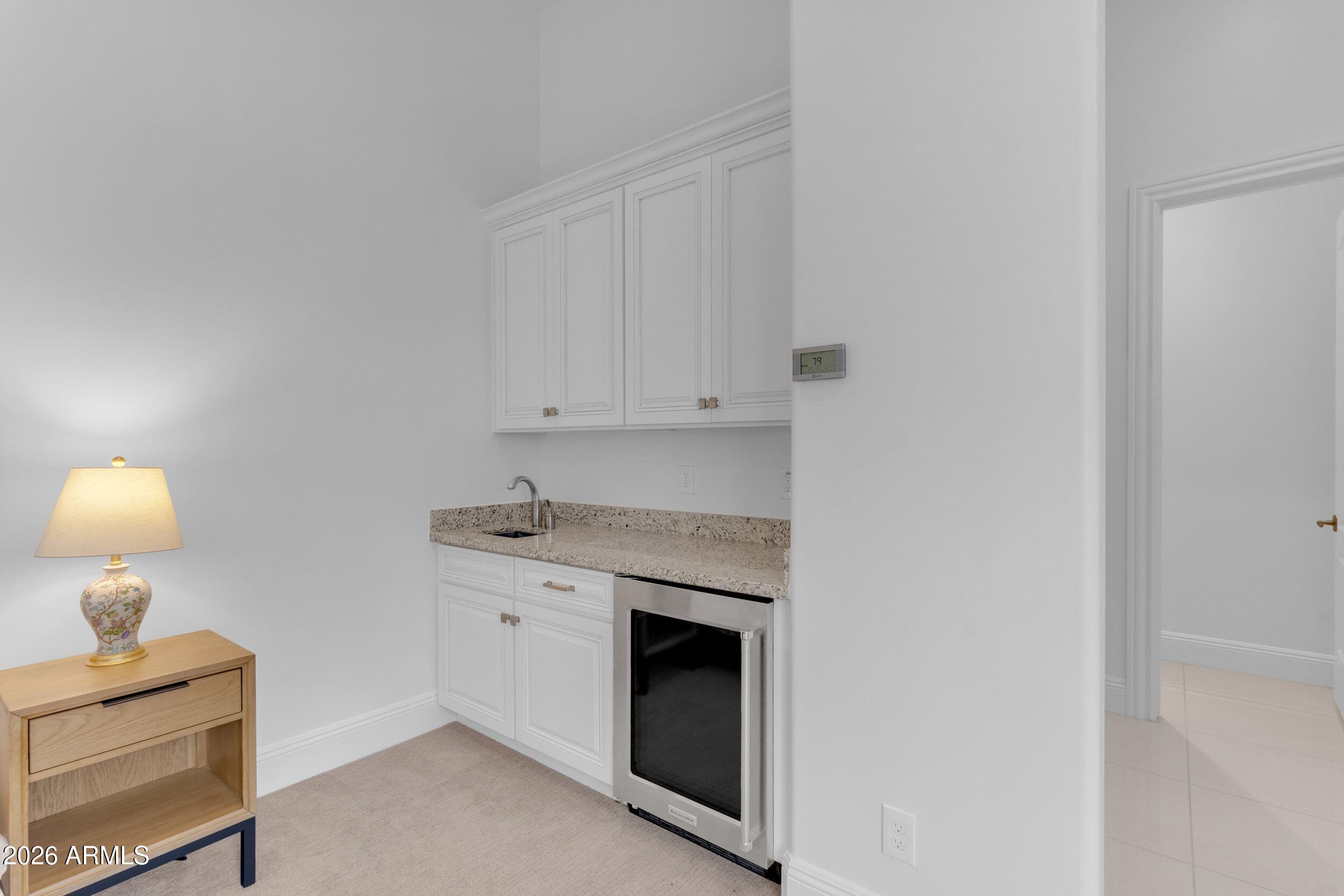 5416 E DEW DROP Trail