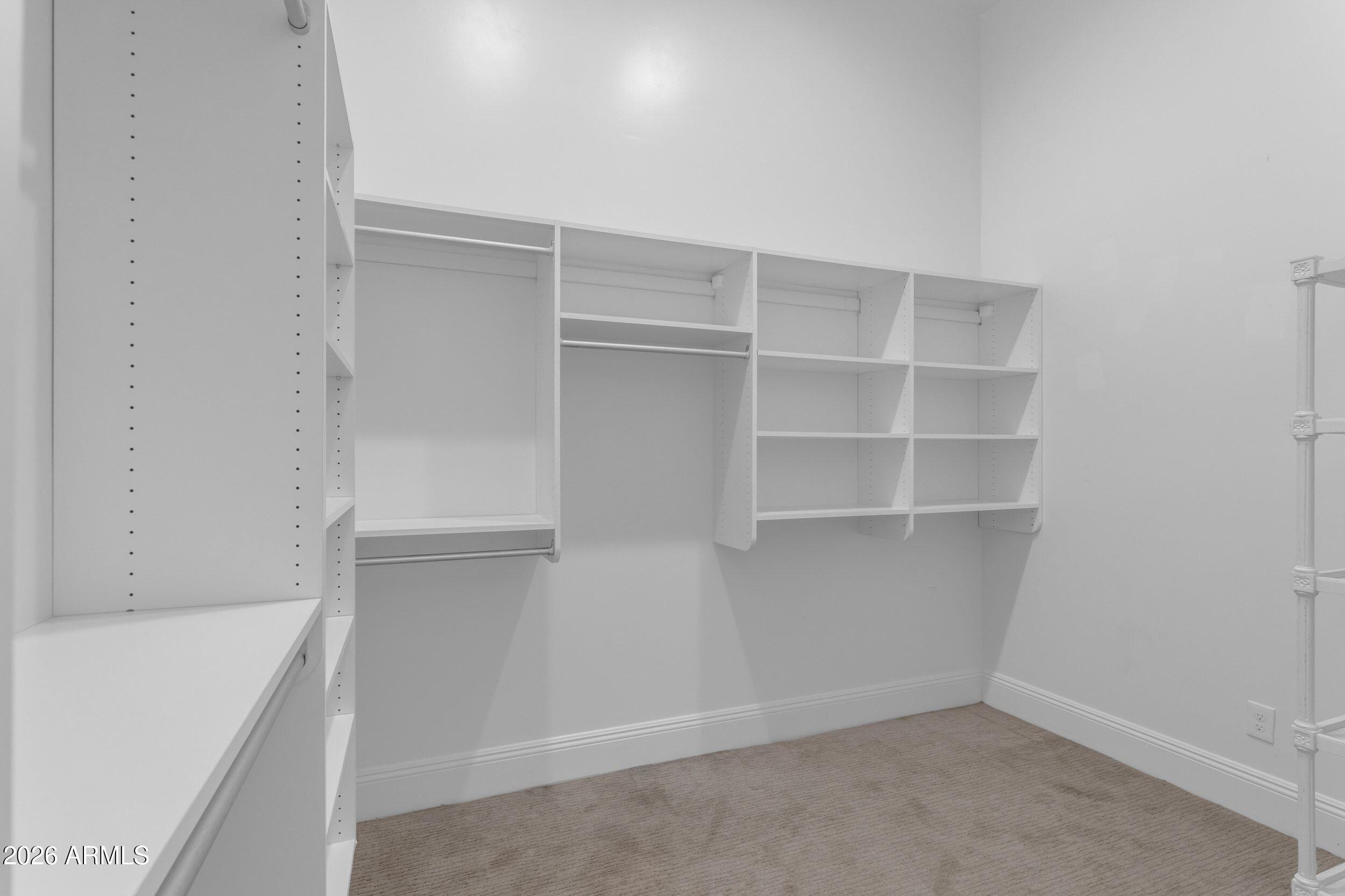 5416 E DEW DROP Trail