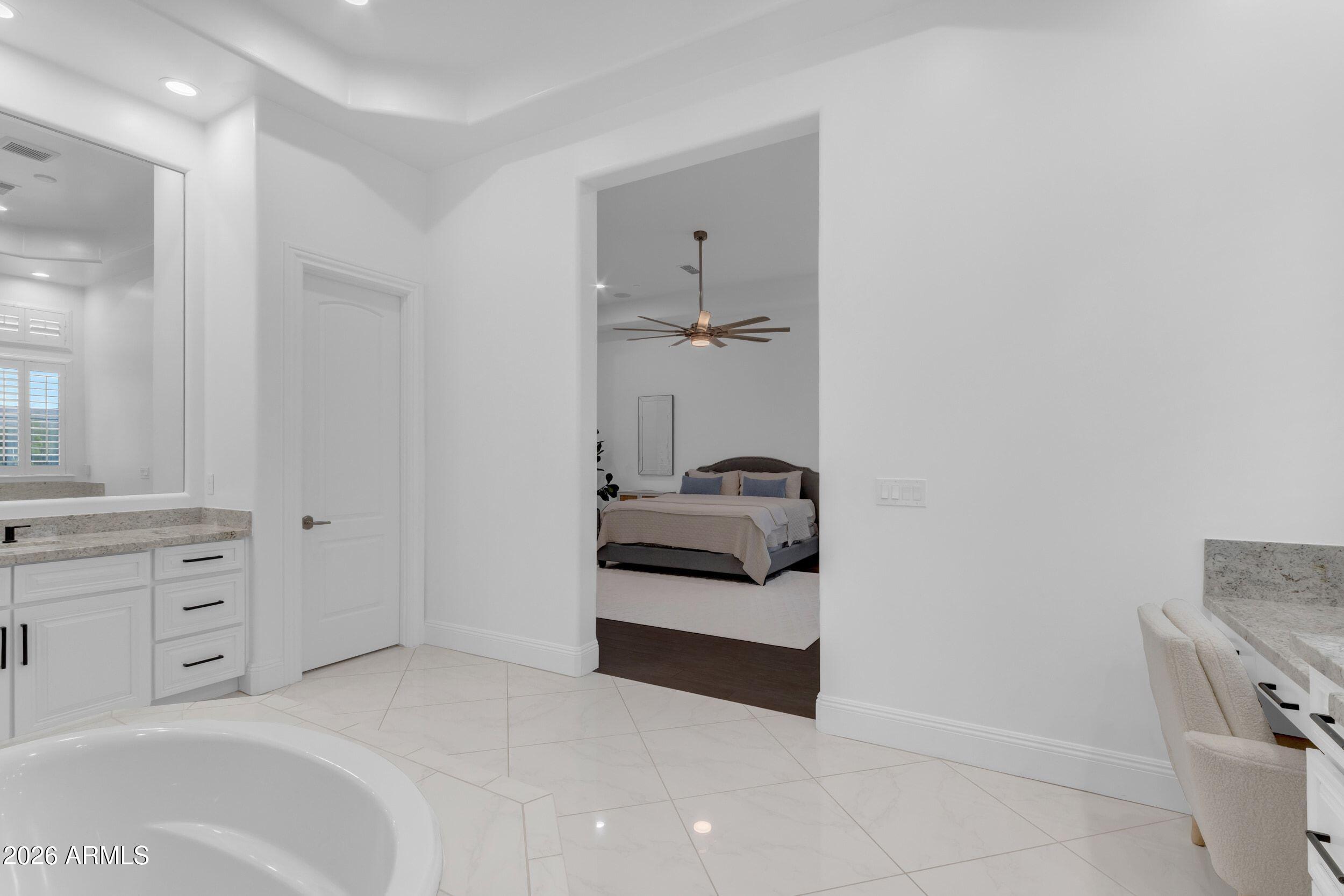 5416 E DEW DROP Trail