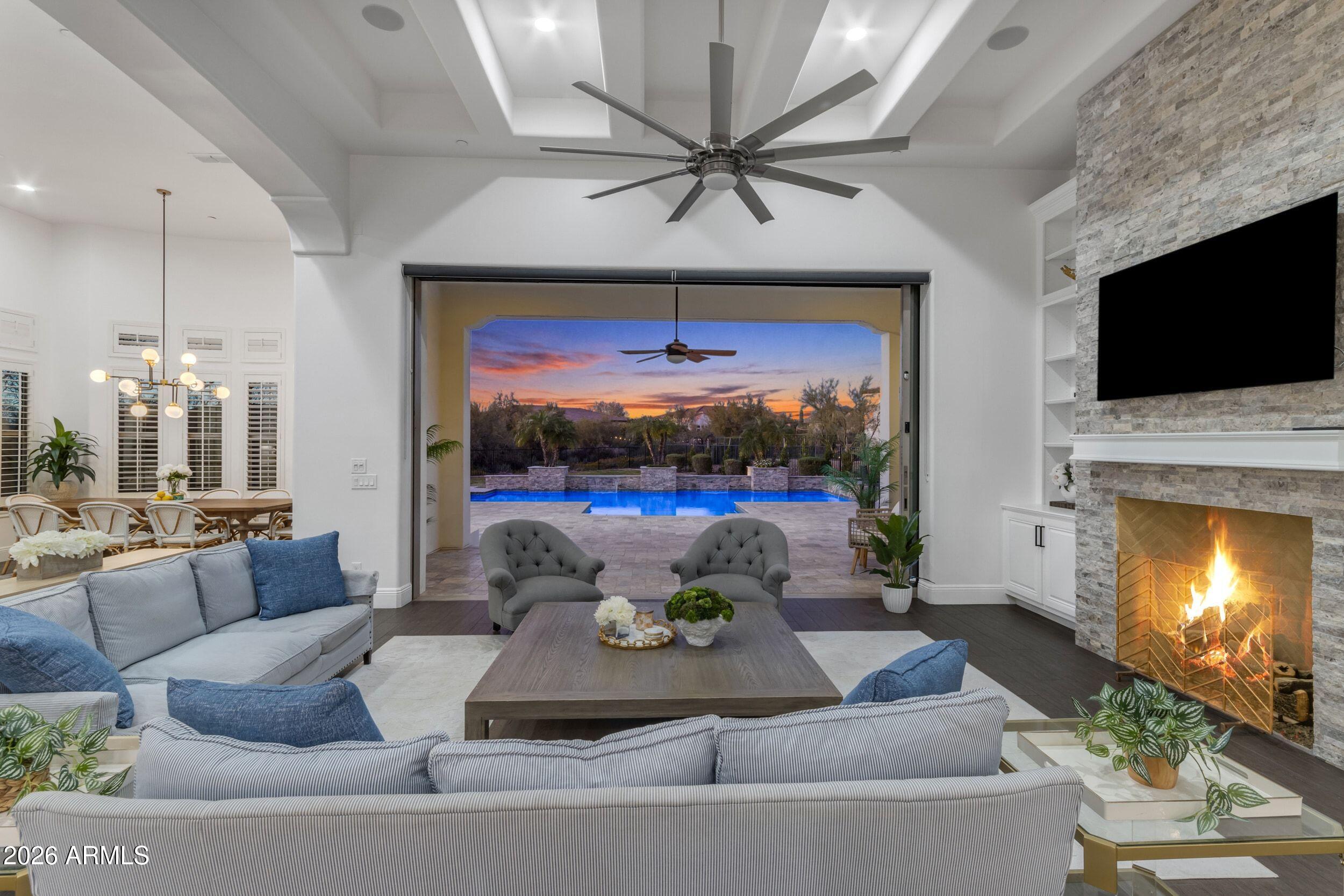 5416 E DEW DROP Trail