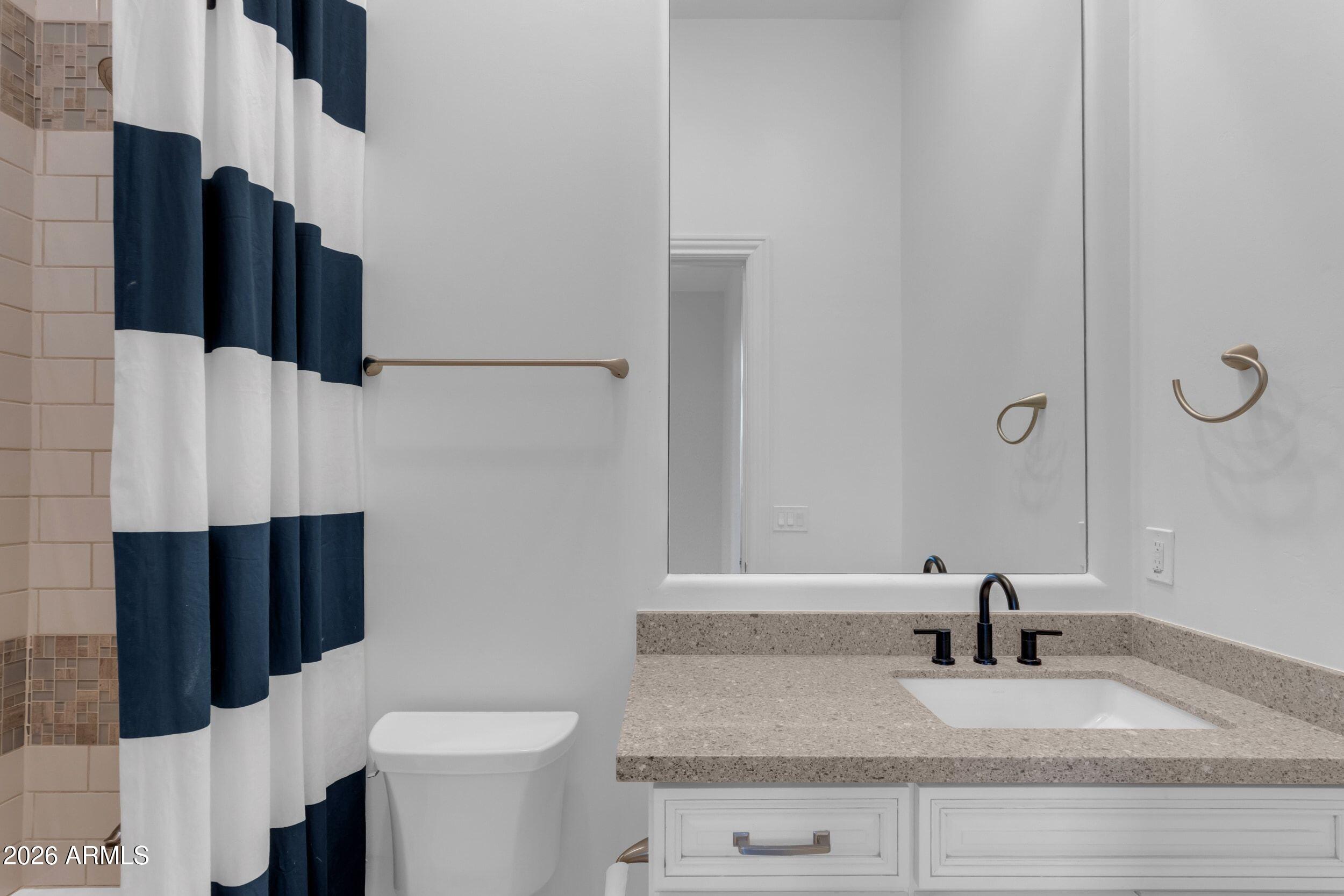 5416 E DEW DROP Trail