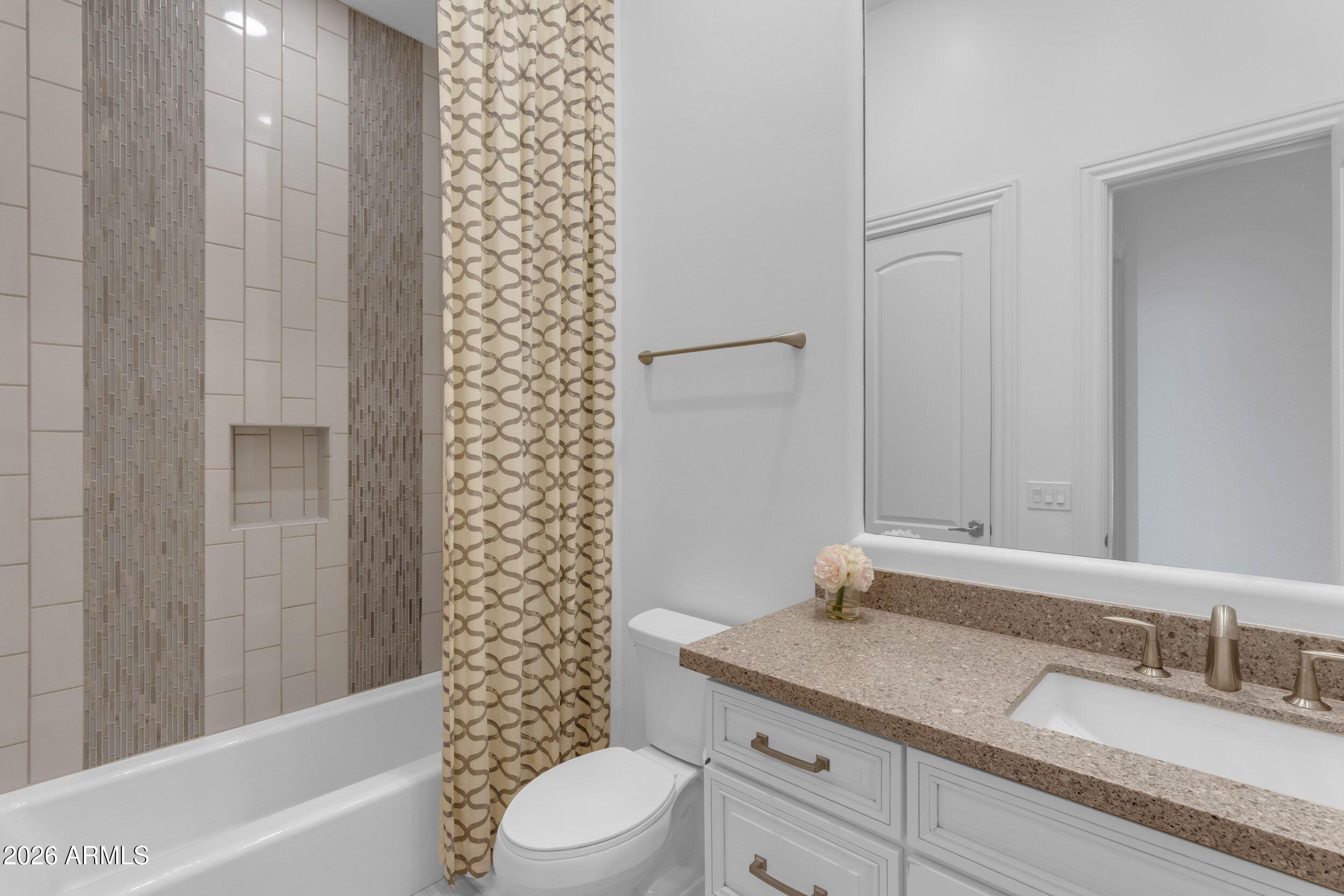 5416 E DEW DROP Trail