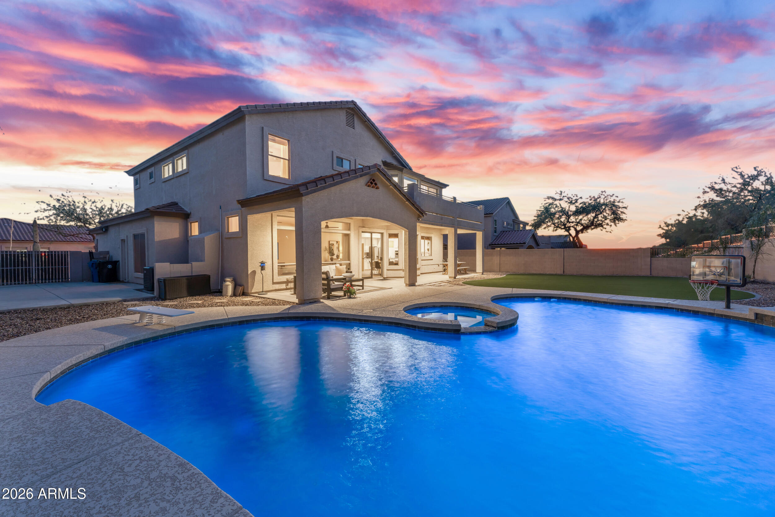 8148 E SIENNA Street