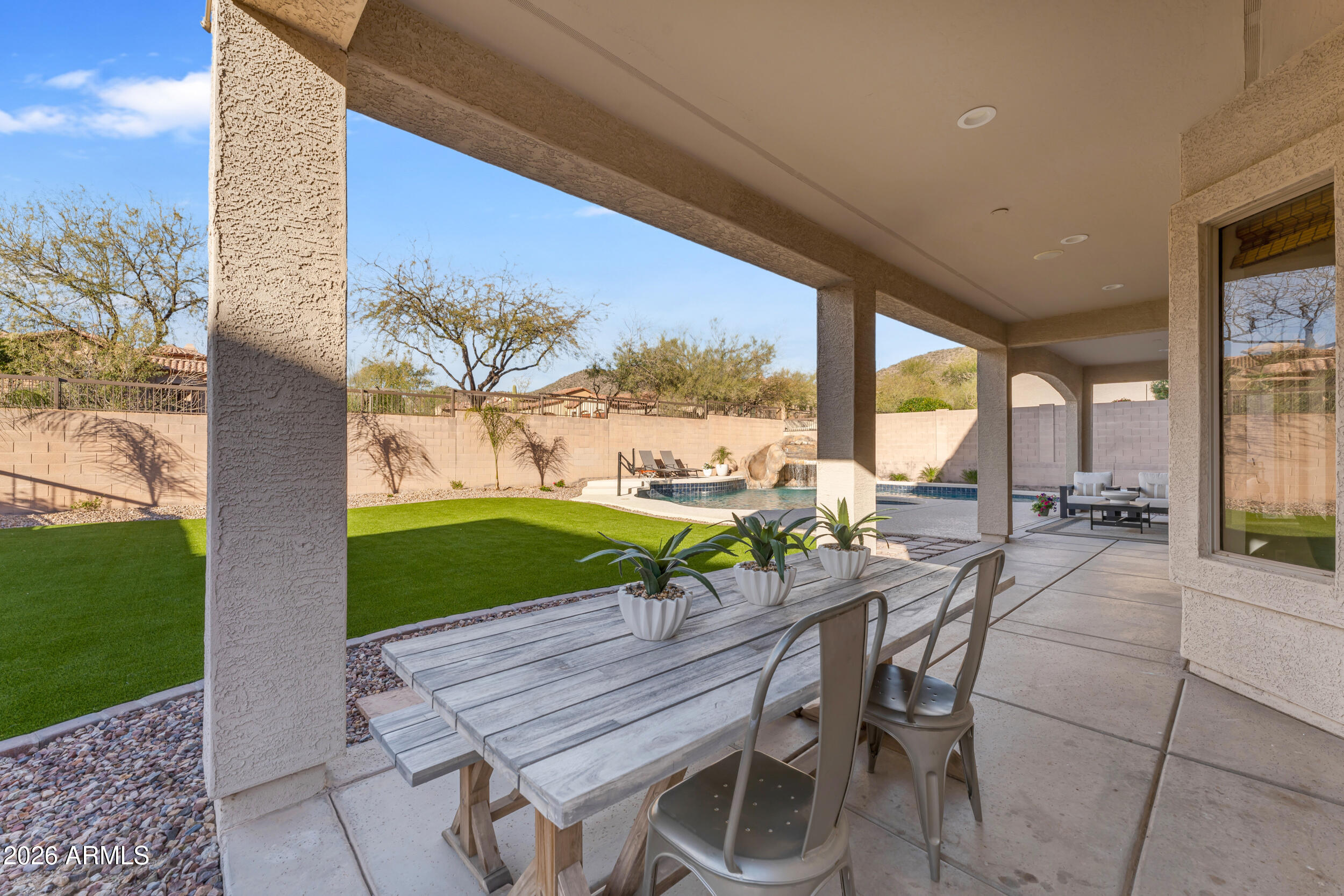 8148 E SIENNA Street