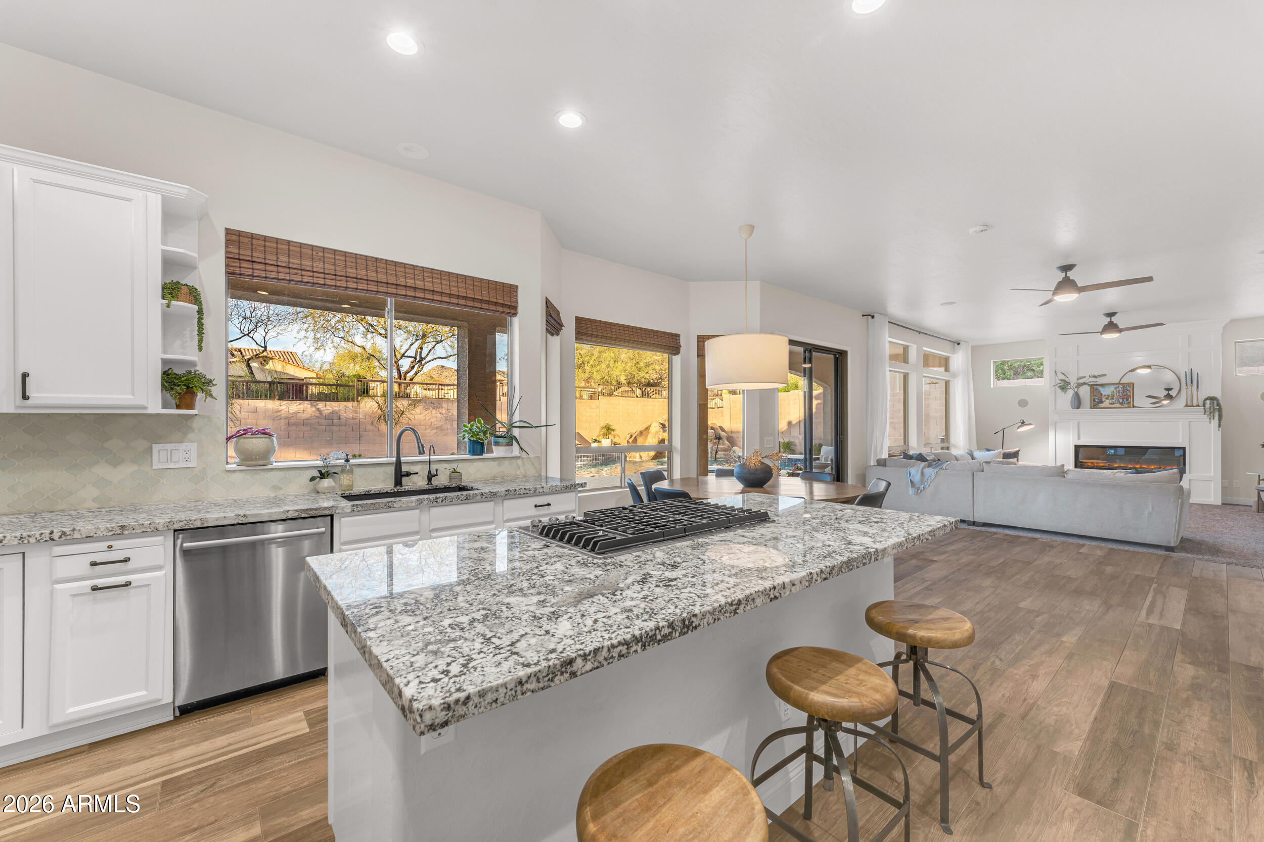 8148 E SIENNA Street