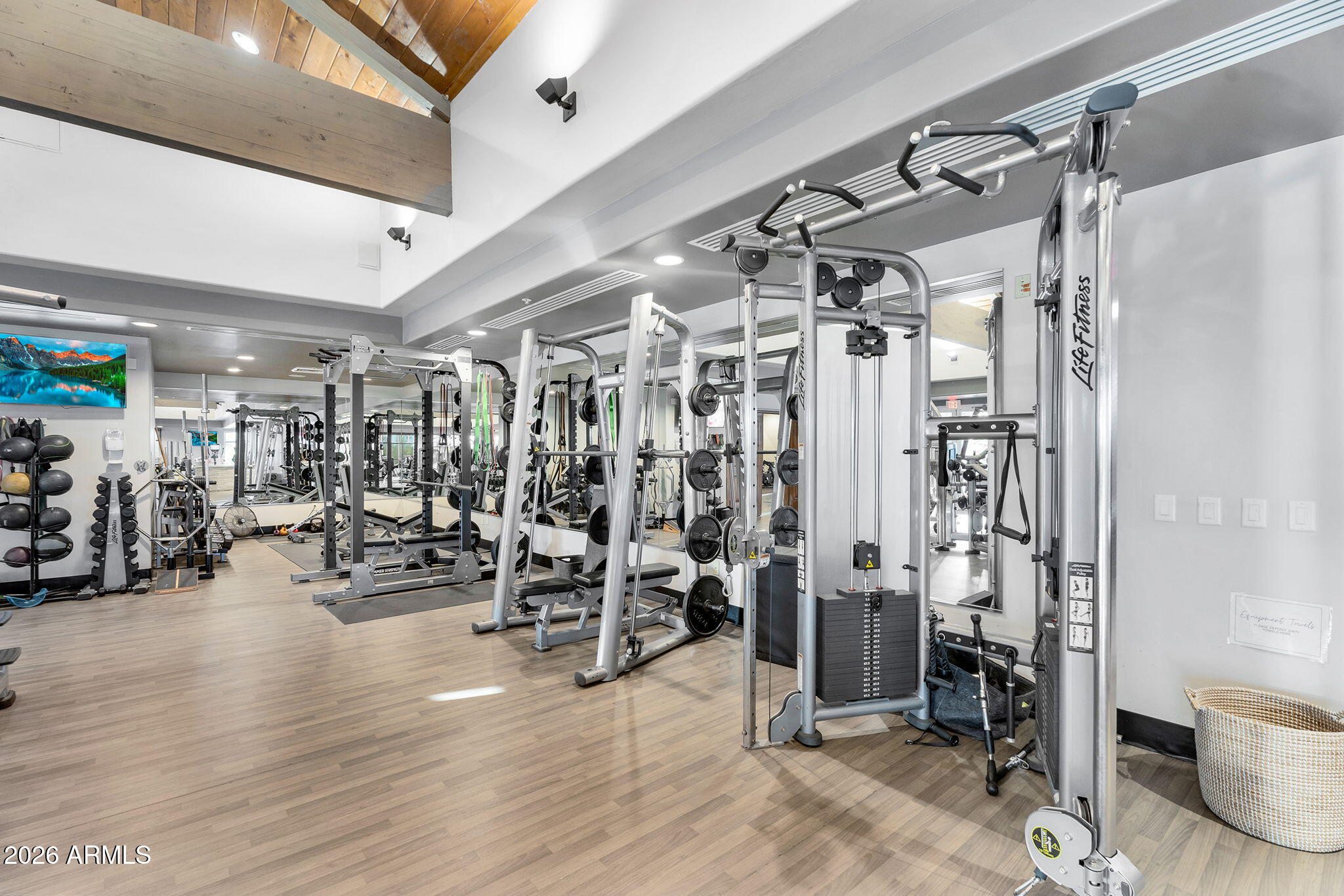 8148 E SIENNA Street