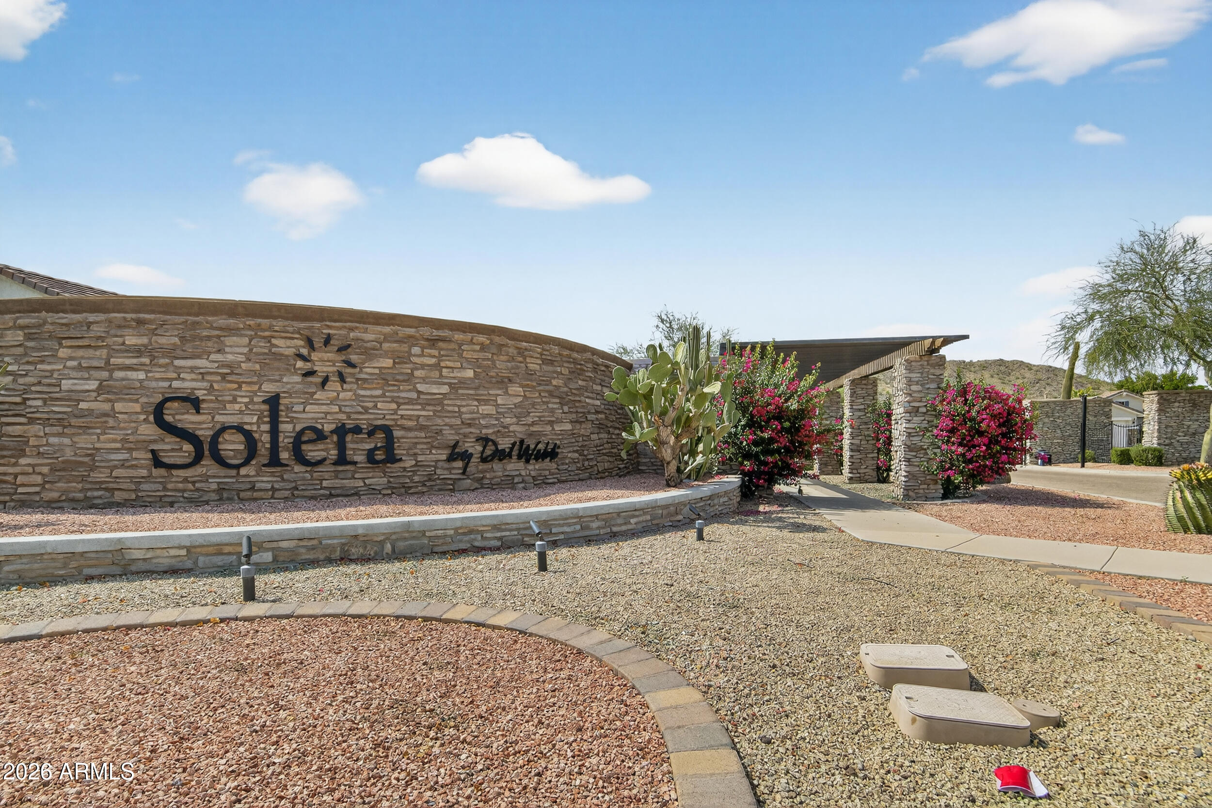 32258 N ECHO CANYON Road