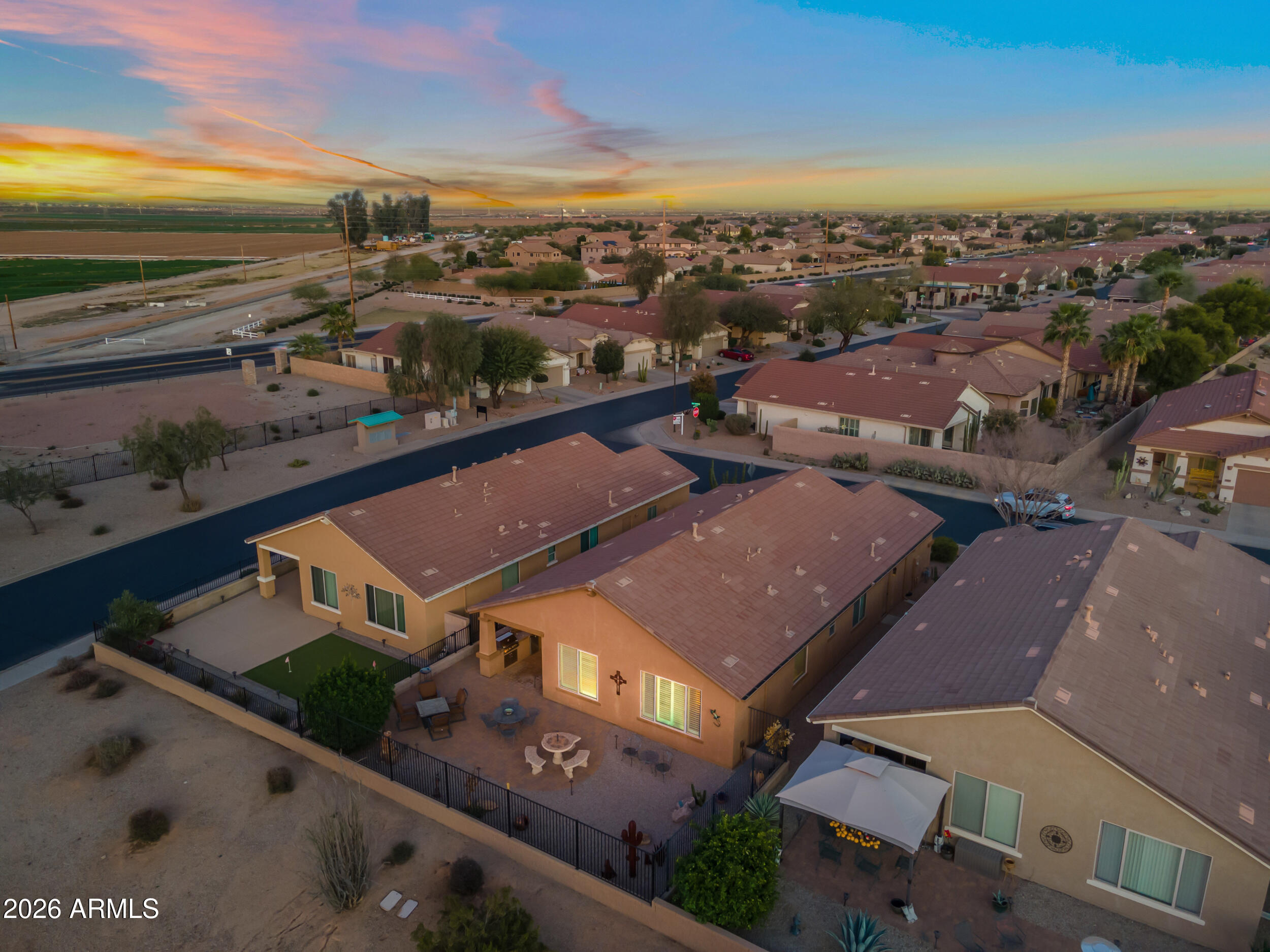 32258 N ECHO CANYON Road