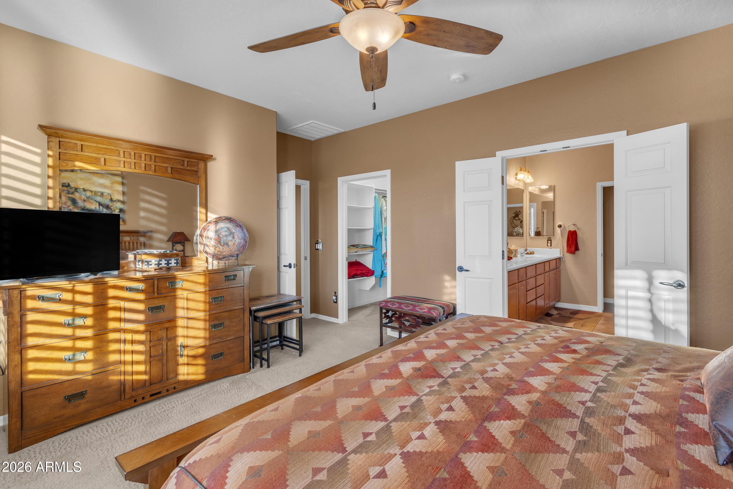 32258 N ECHO CANYON Road