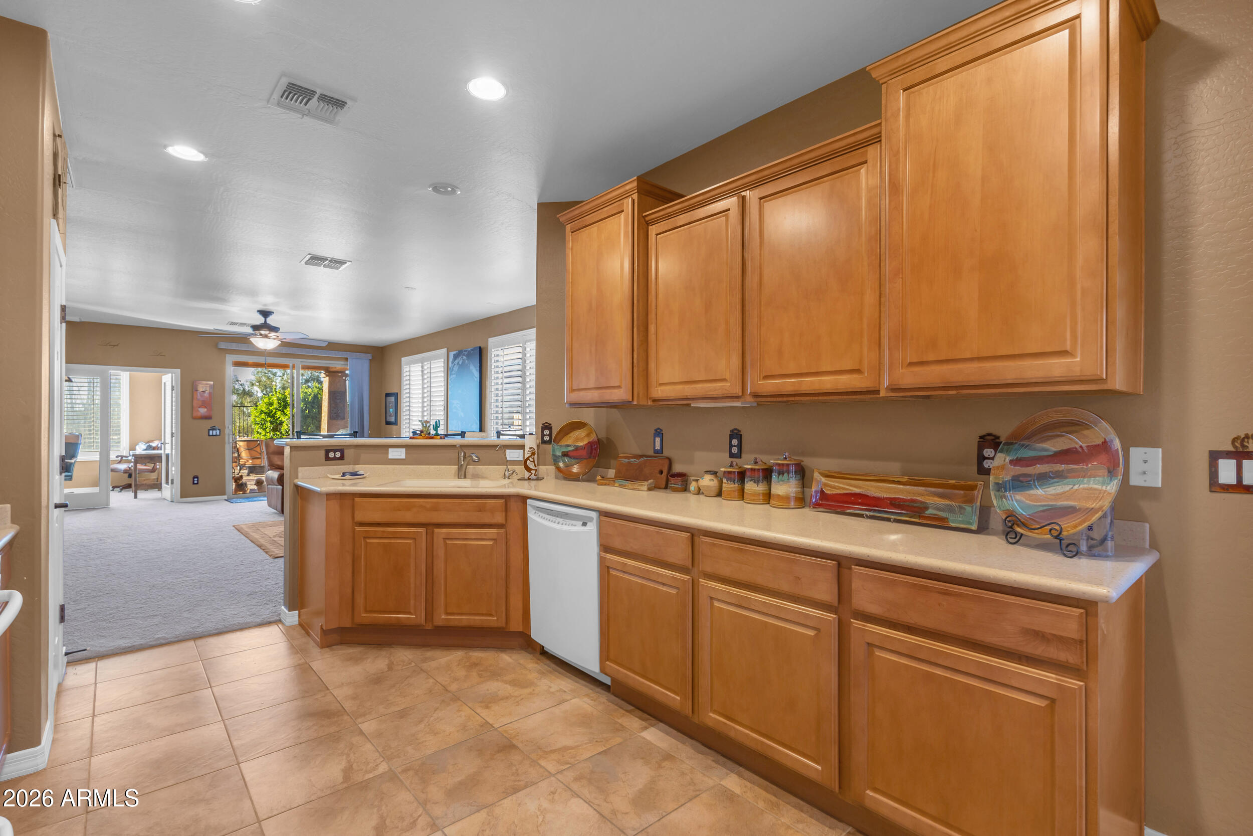 32258 N ECHO CANYON Road