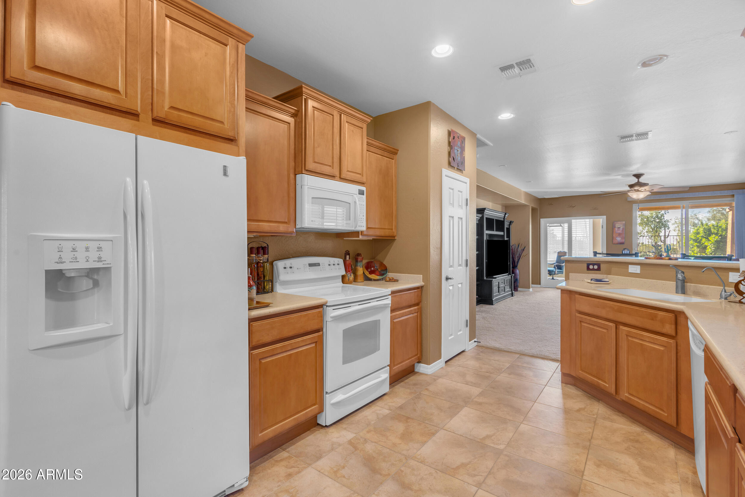 32258 N ECHO CANYON Road