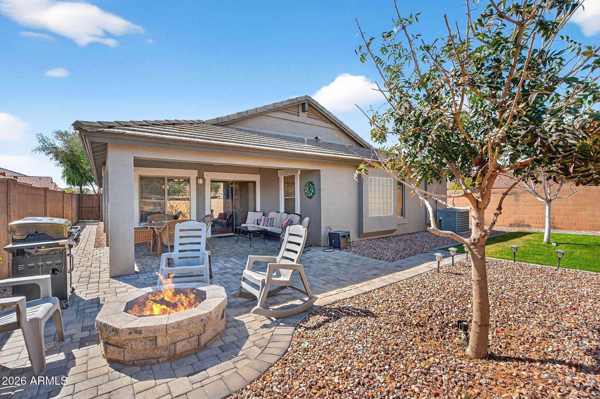 29207 N MOUNTAIN VIEW Road