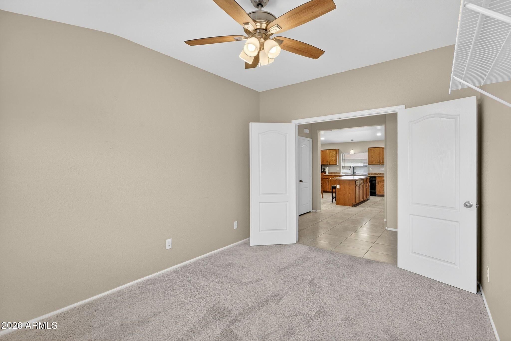 29207 N MOUNTAIN VIEW Road