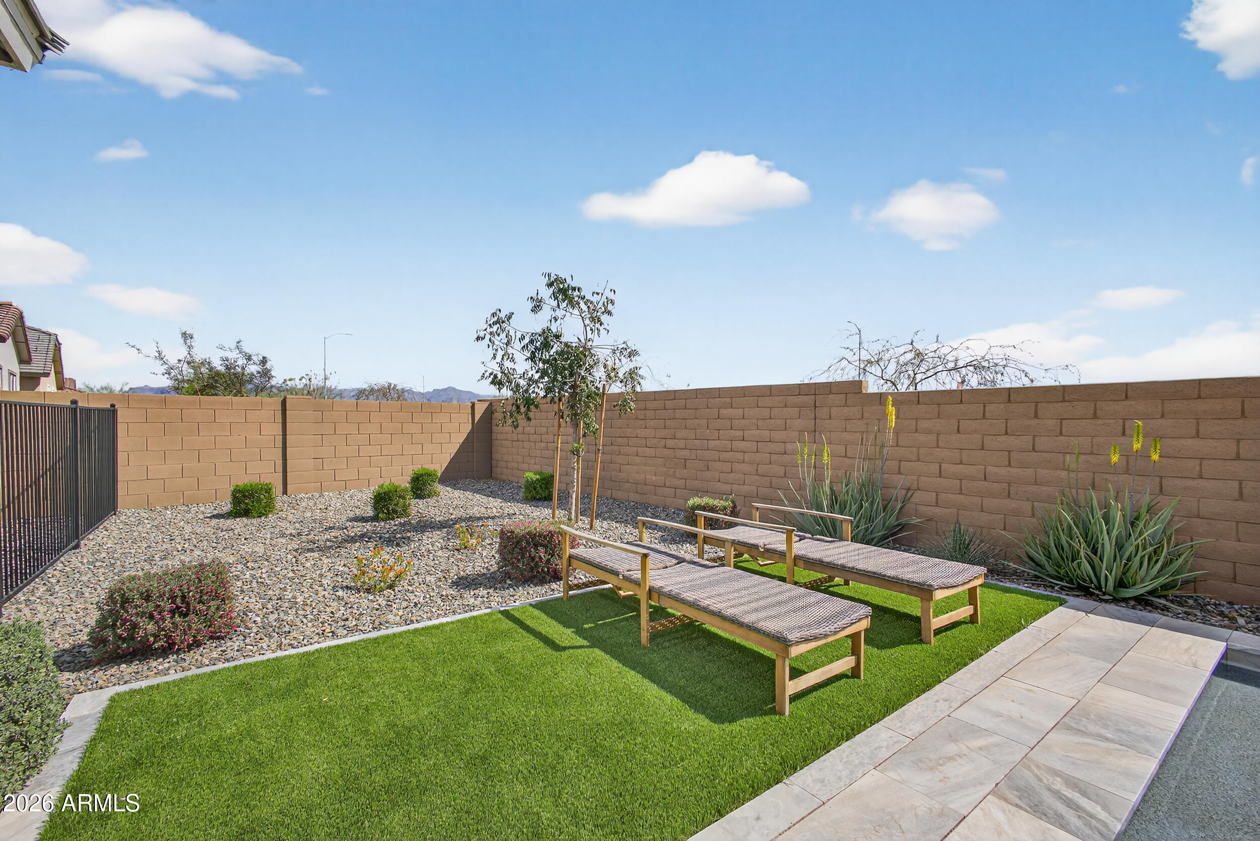 9969 S DUTCHMAN Drive