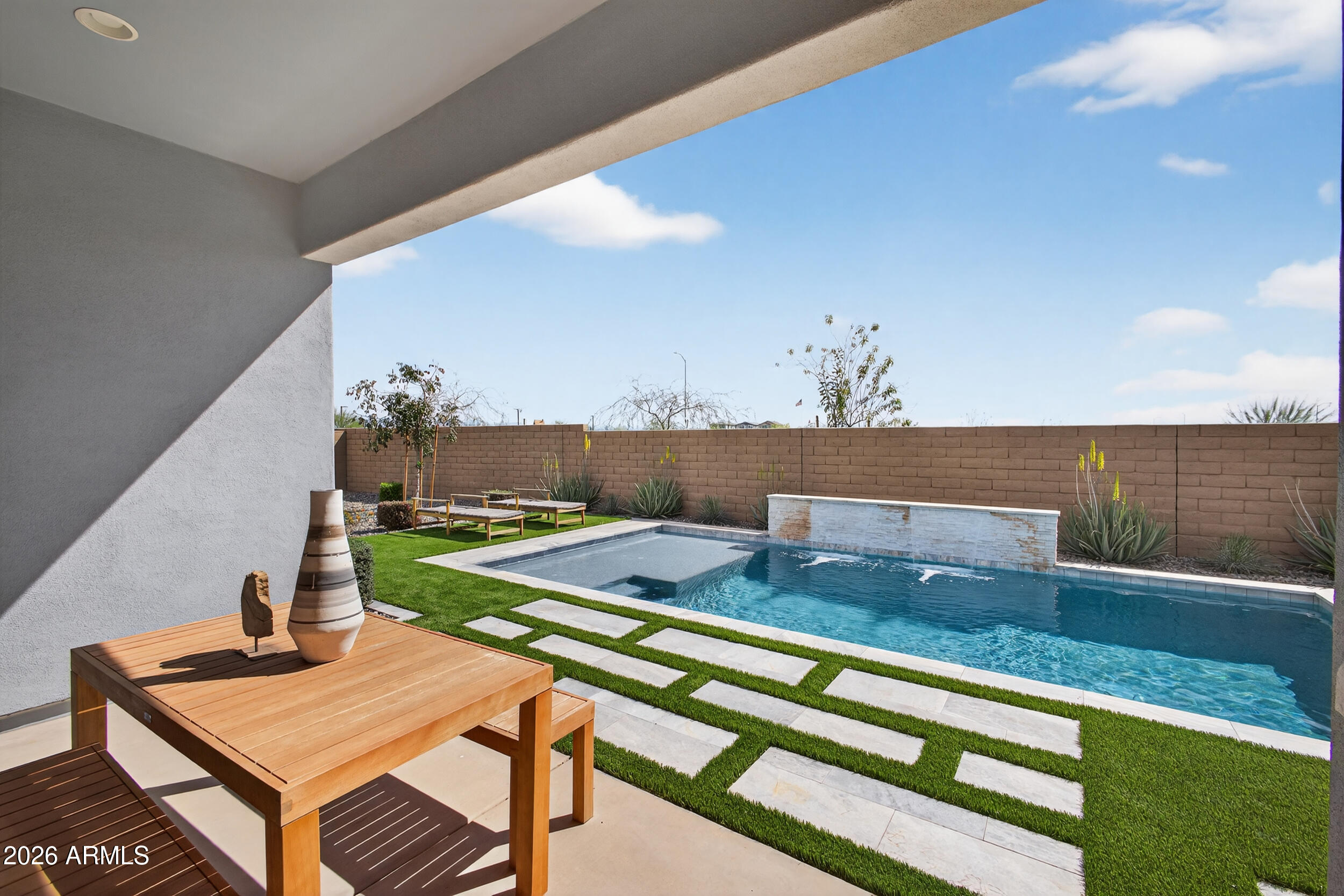 9969 S DUTCHMAN Drive