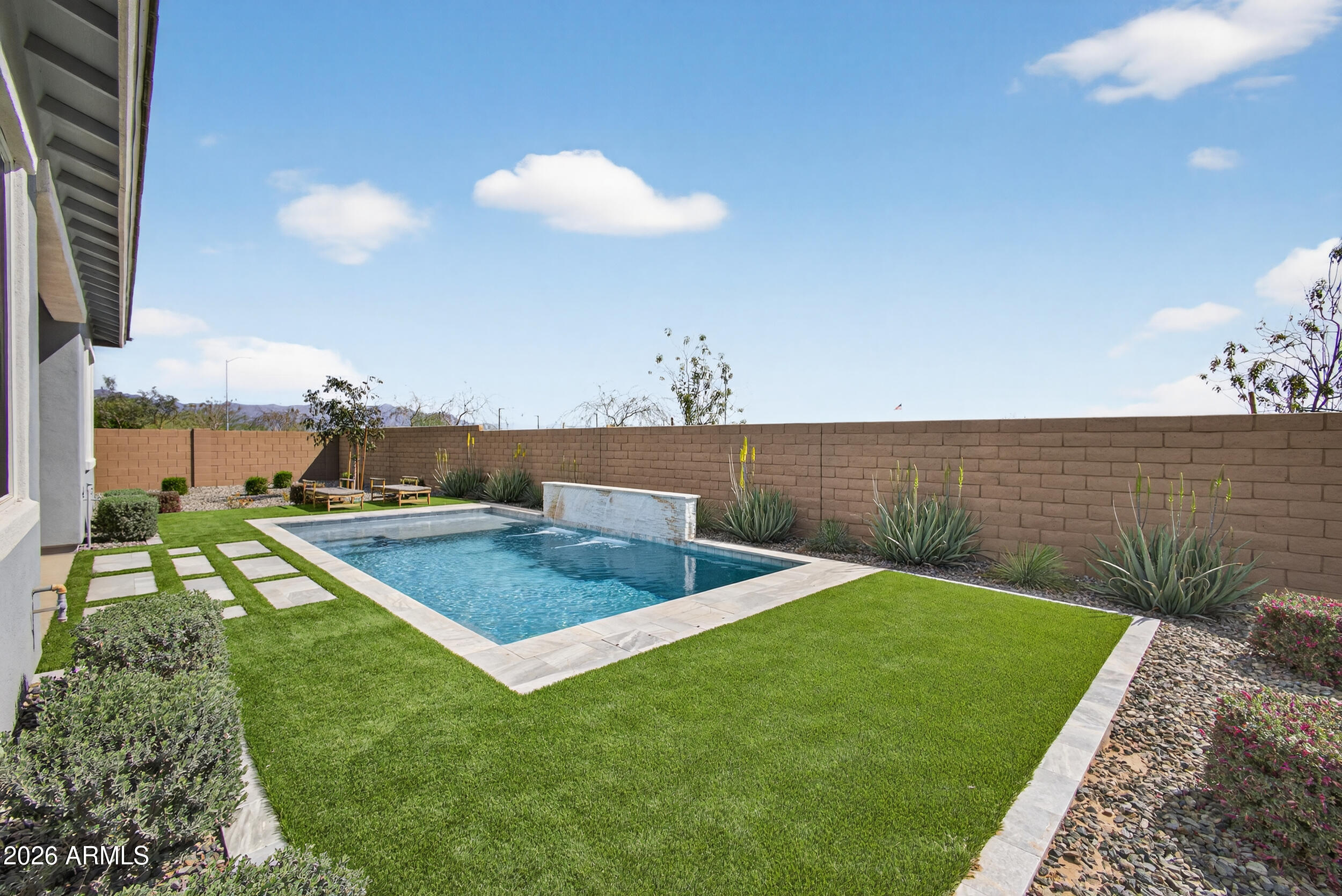 9969 S DUTCHMAN Drive