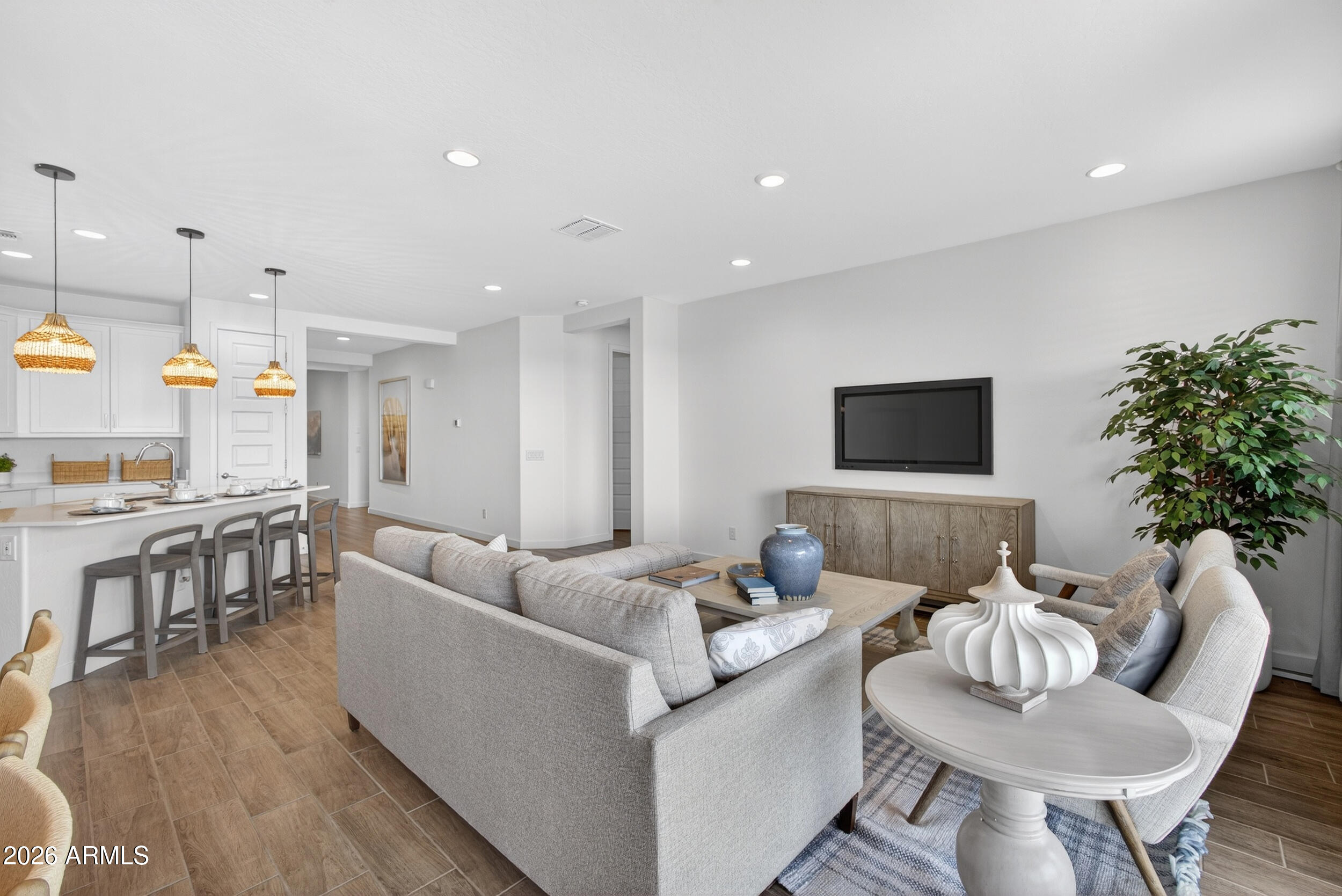 9941 S DUTCHMAN Drive