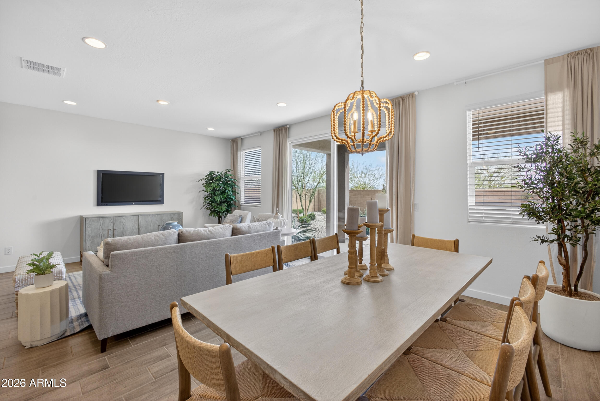 9941 S DUTCHMAN Drive