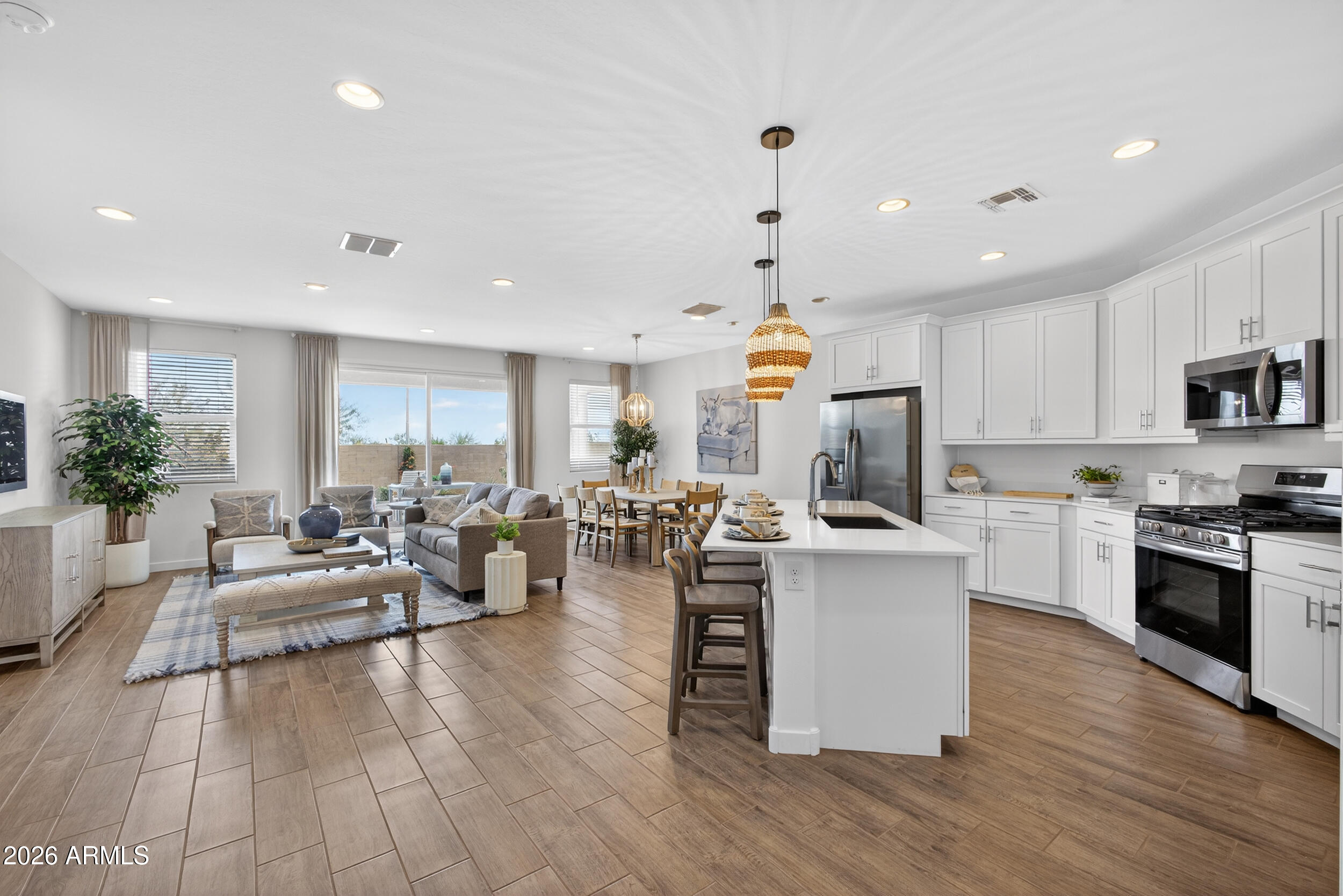 9941 S DUTCHMAN Drive