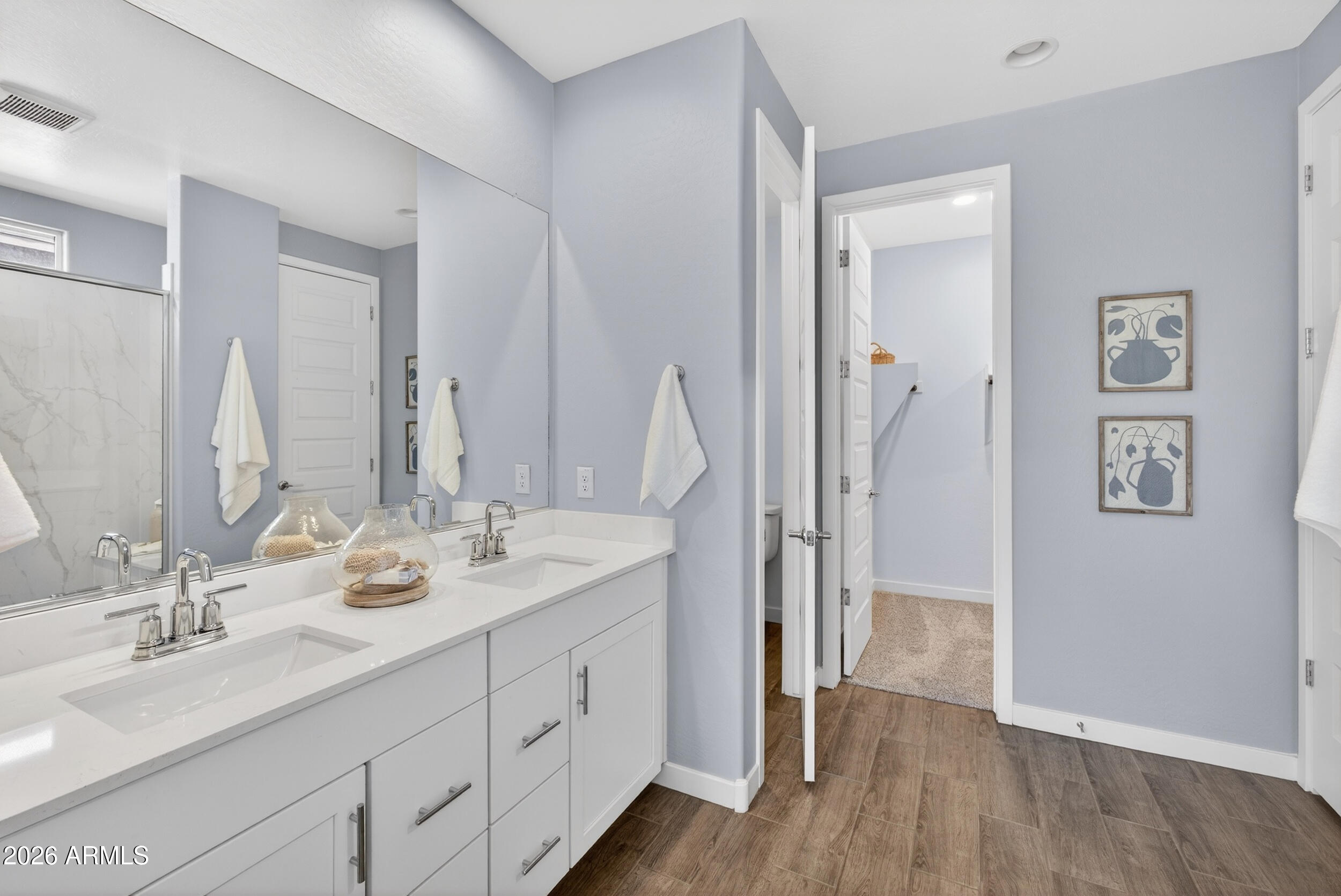 9941 S DUTCHMAN Drive