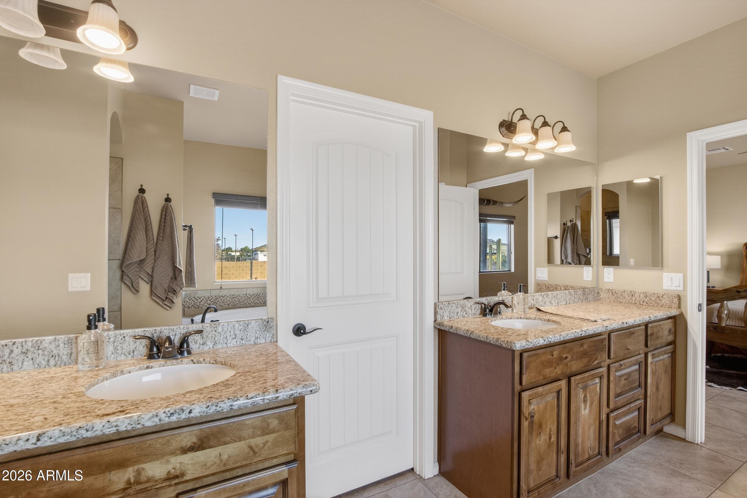 2258 W SILVERDALE Road