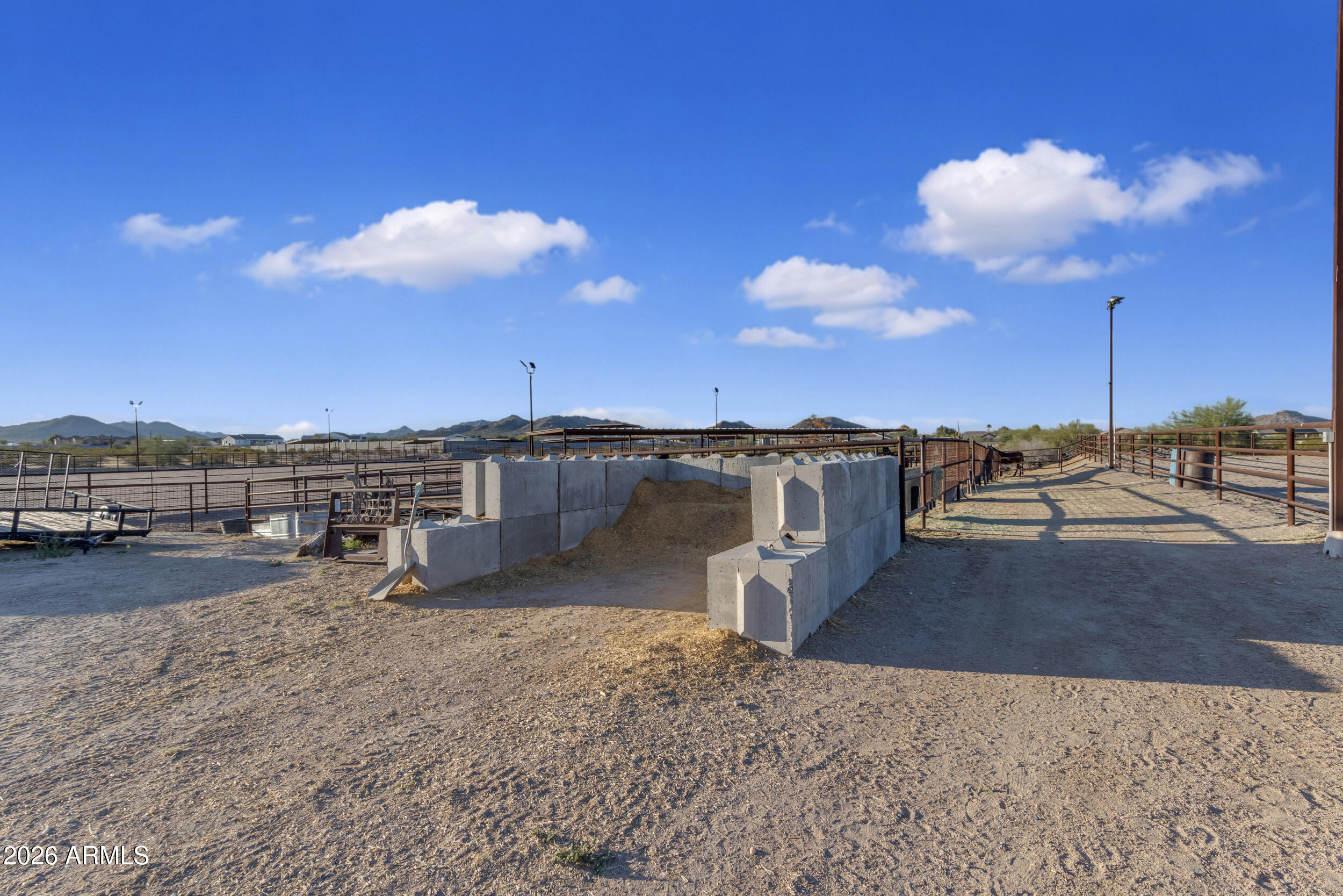 2258 W SILVERDALE Road