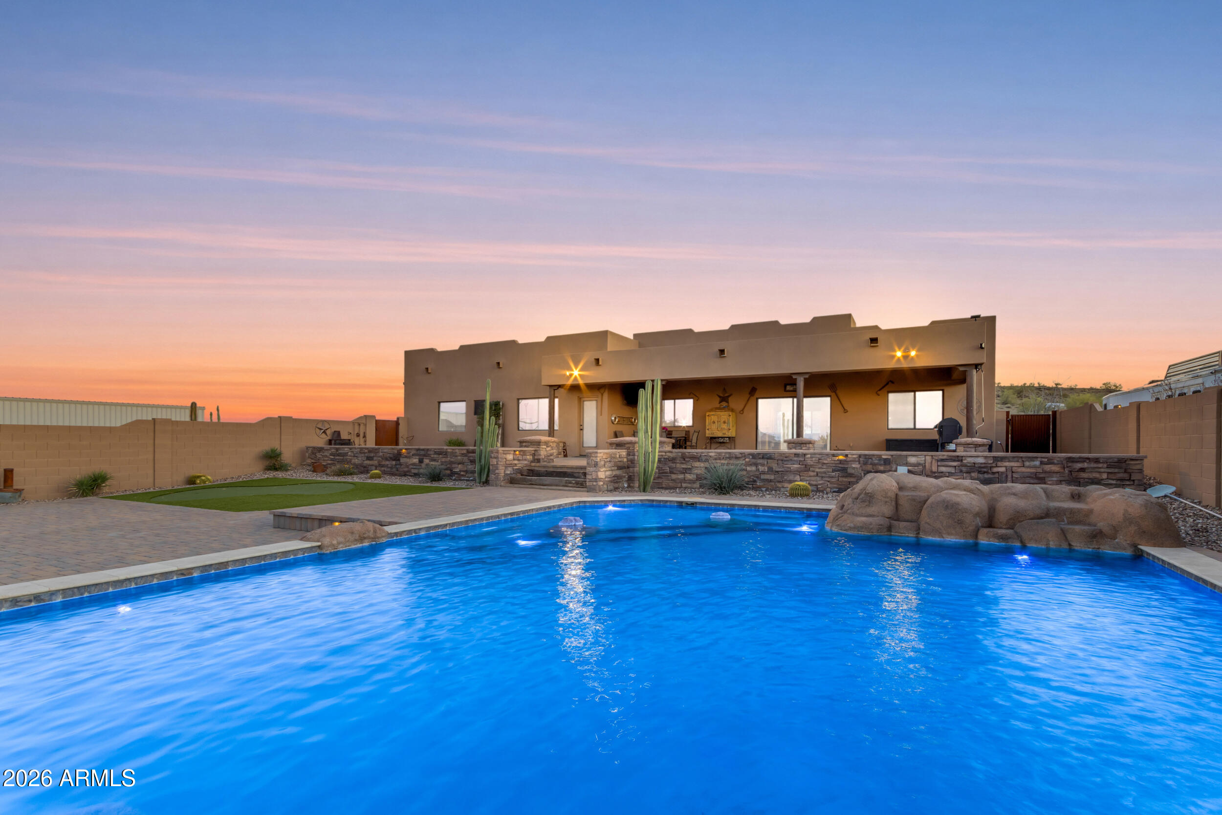 2258 W SILVERDALE Road