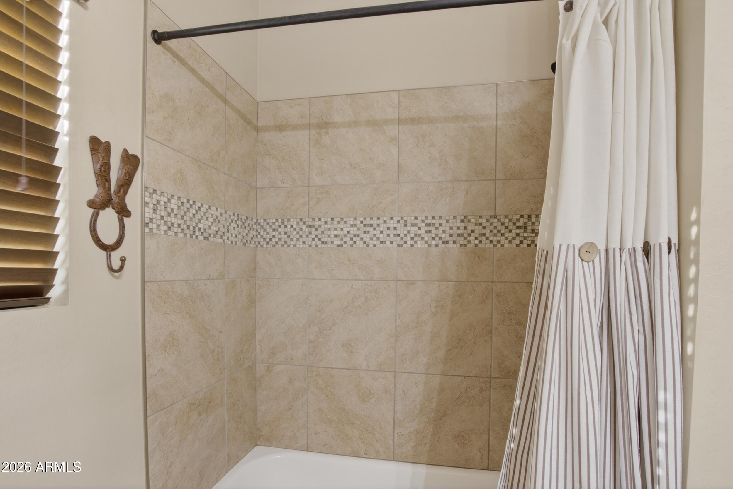 2258 W SILVERDALE Road