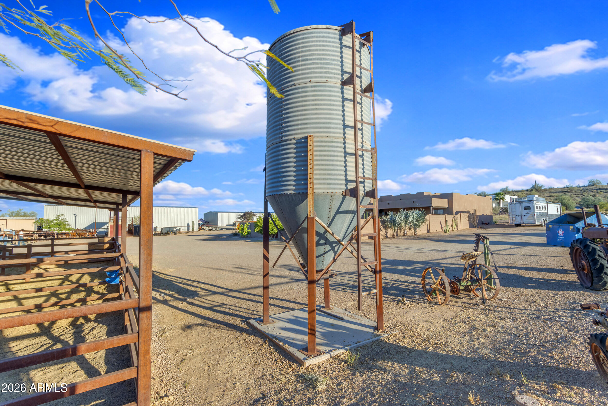 2258 W SILVERDALE Road